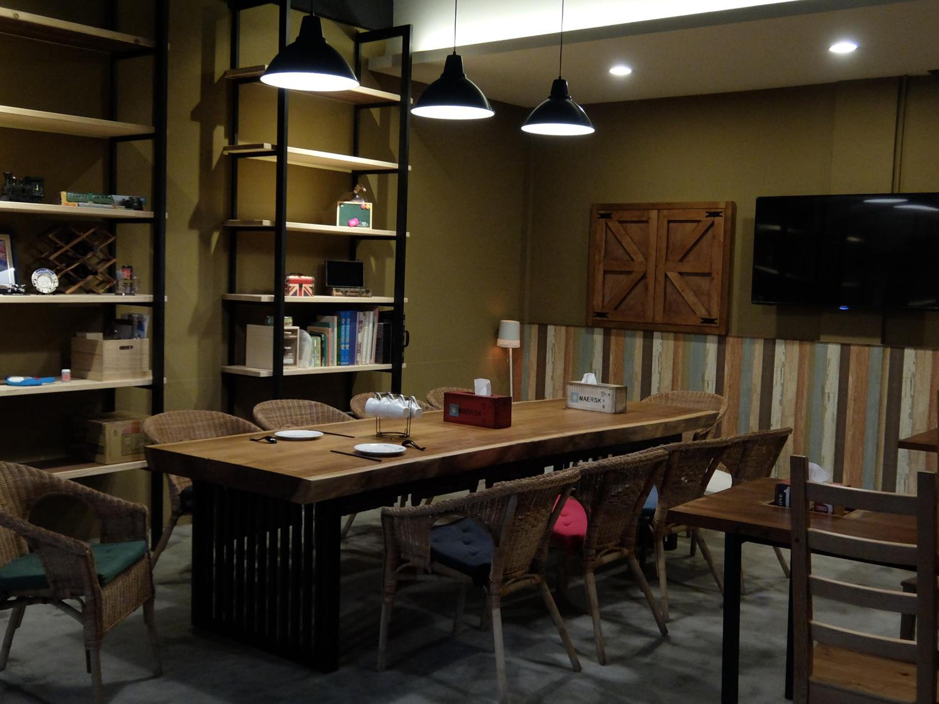 Photo 6