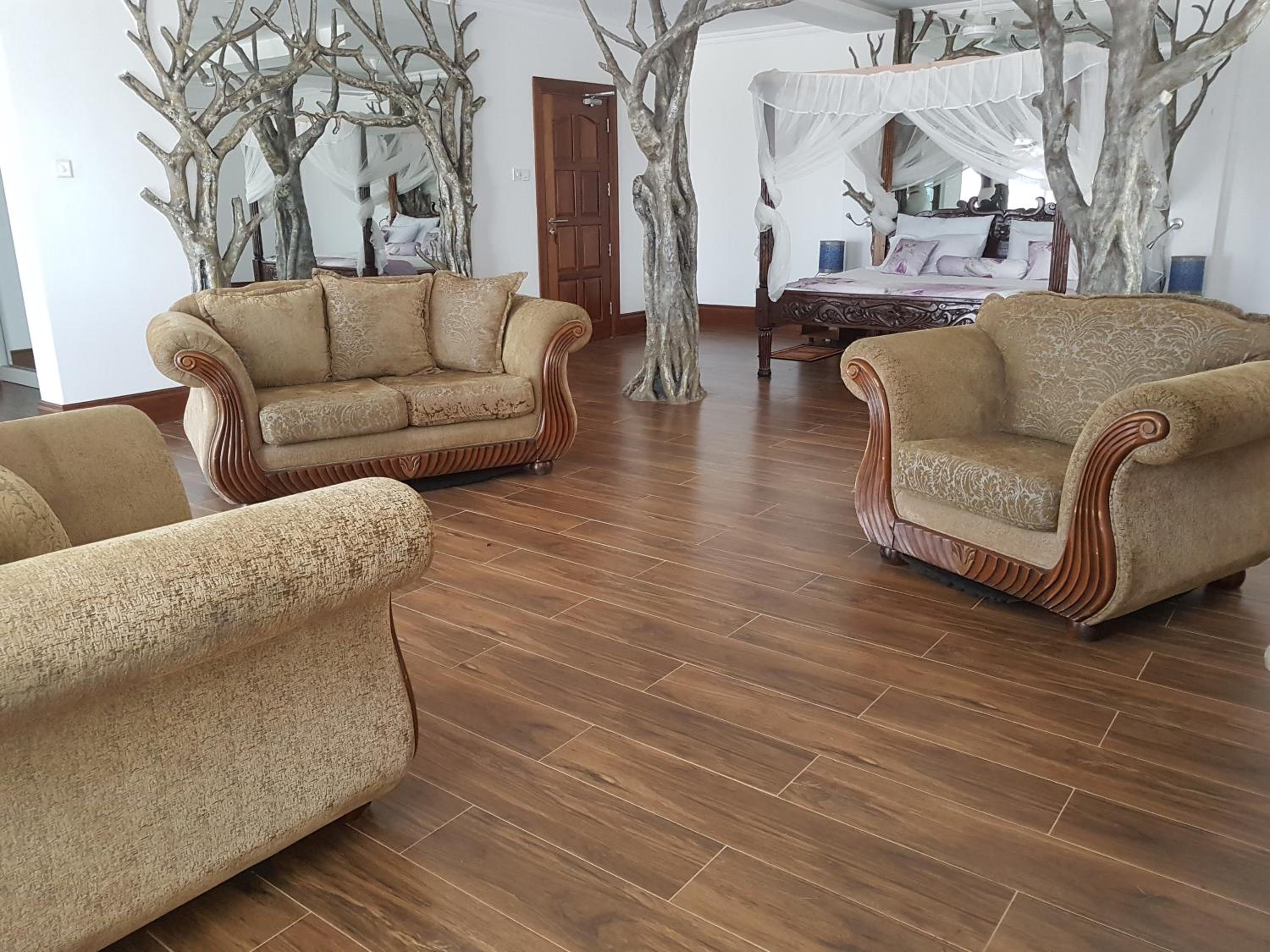 Queens Chateau Boutique Villa