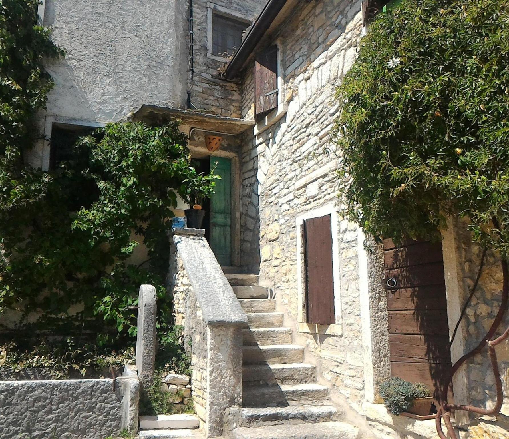 Photo 30