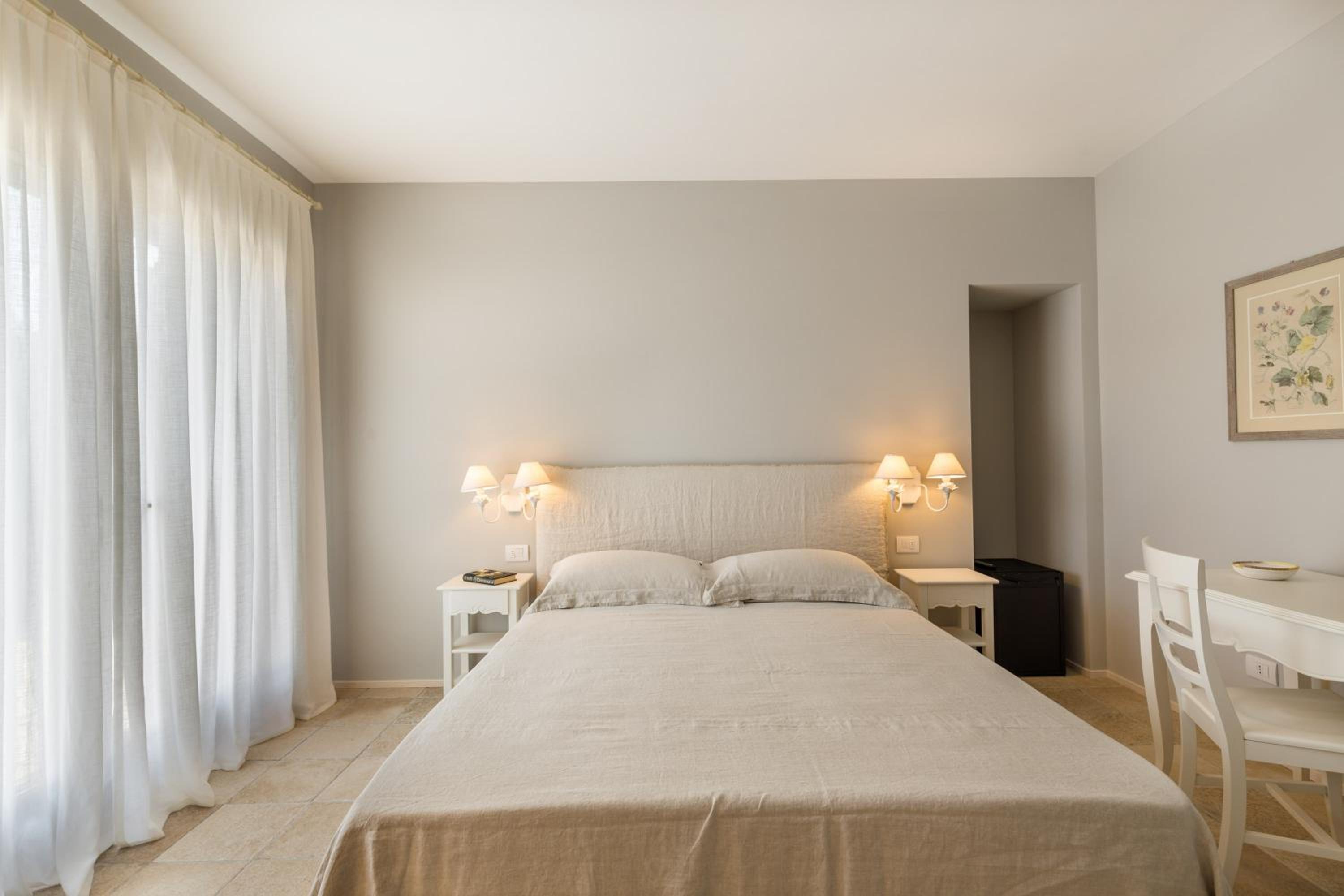Tenuta Petra Bianca