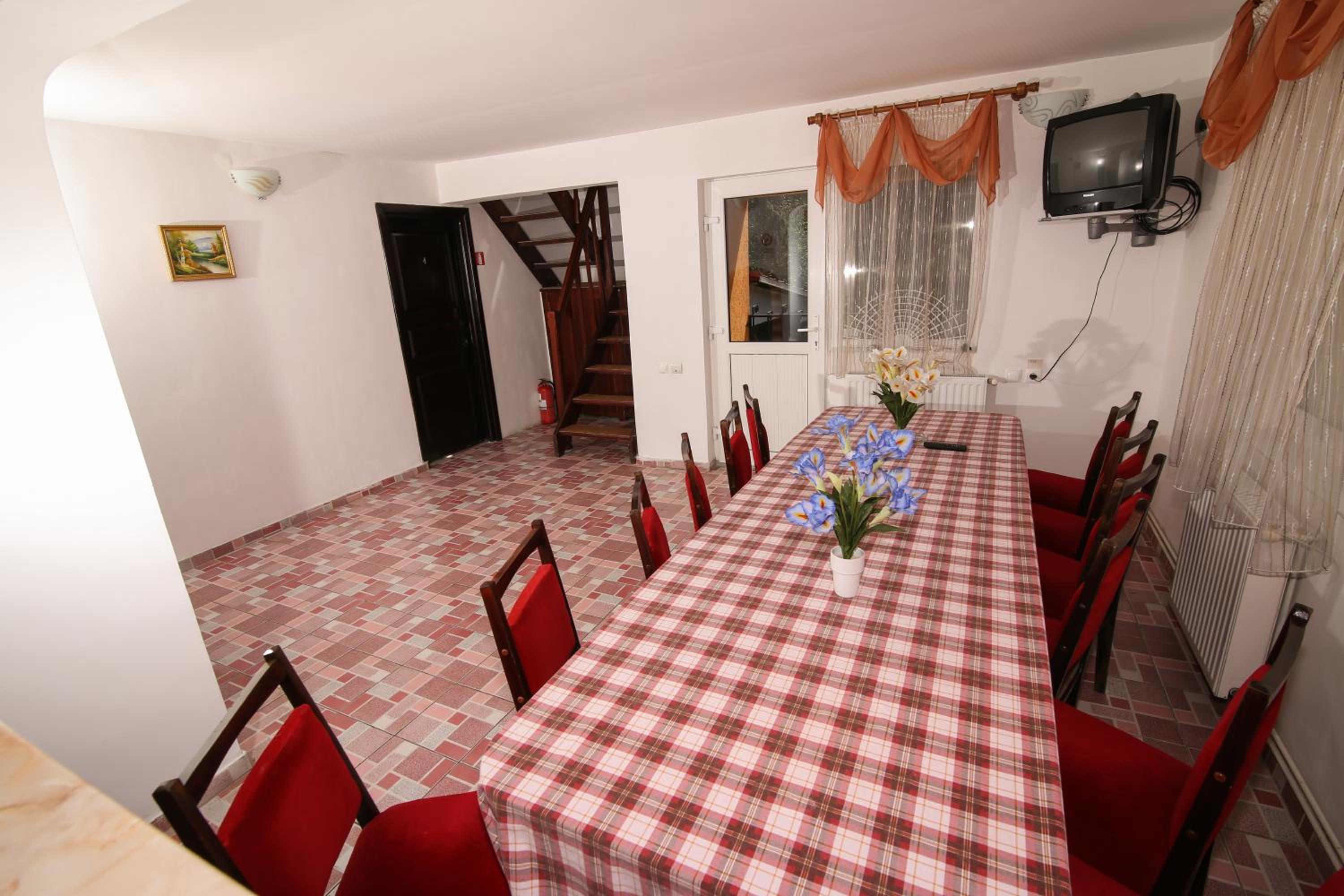 Vila Cotul Donului