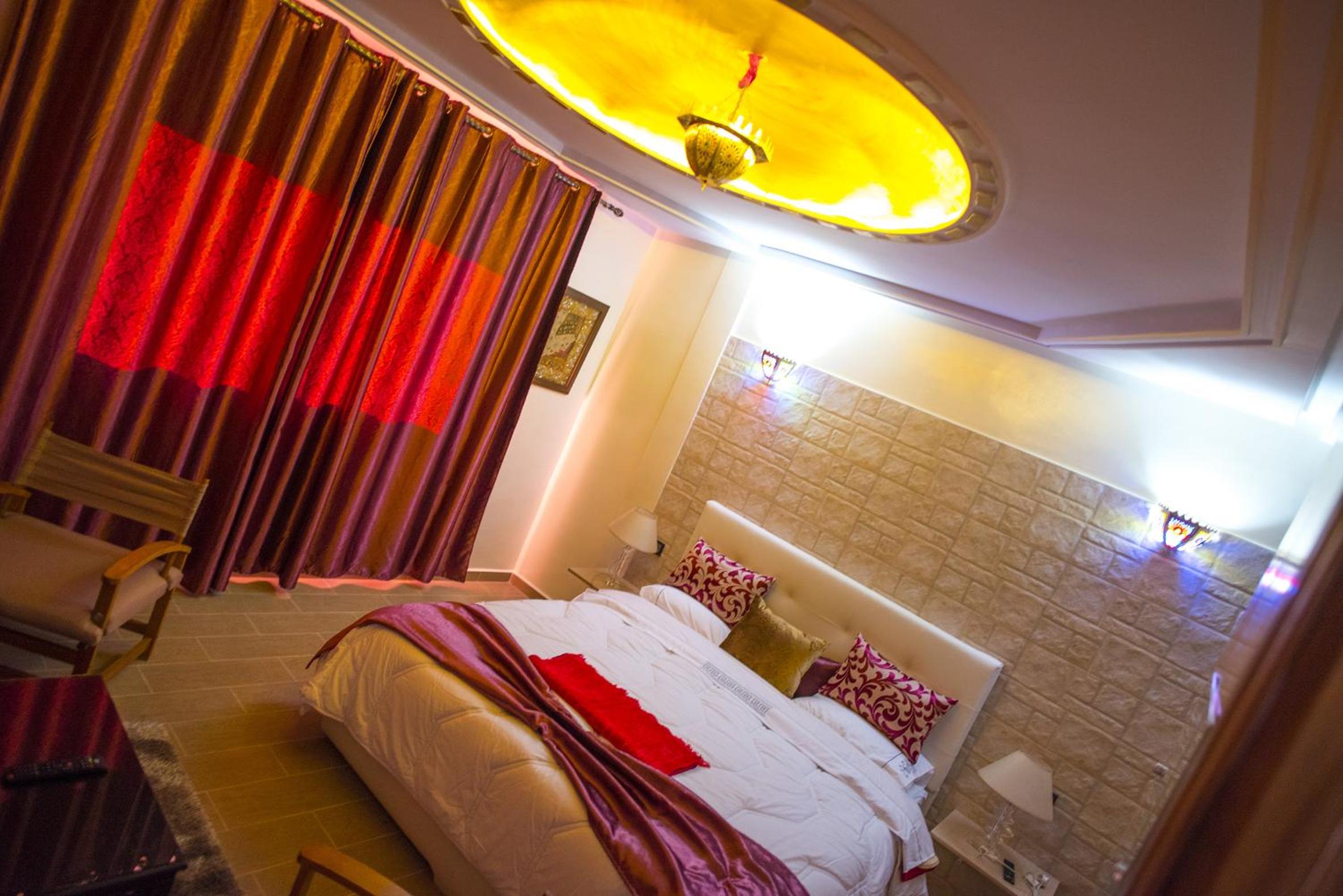 hotel room