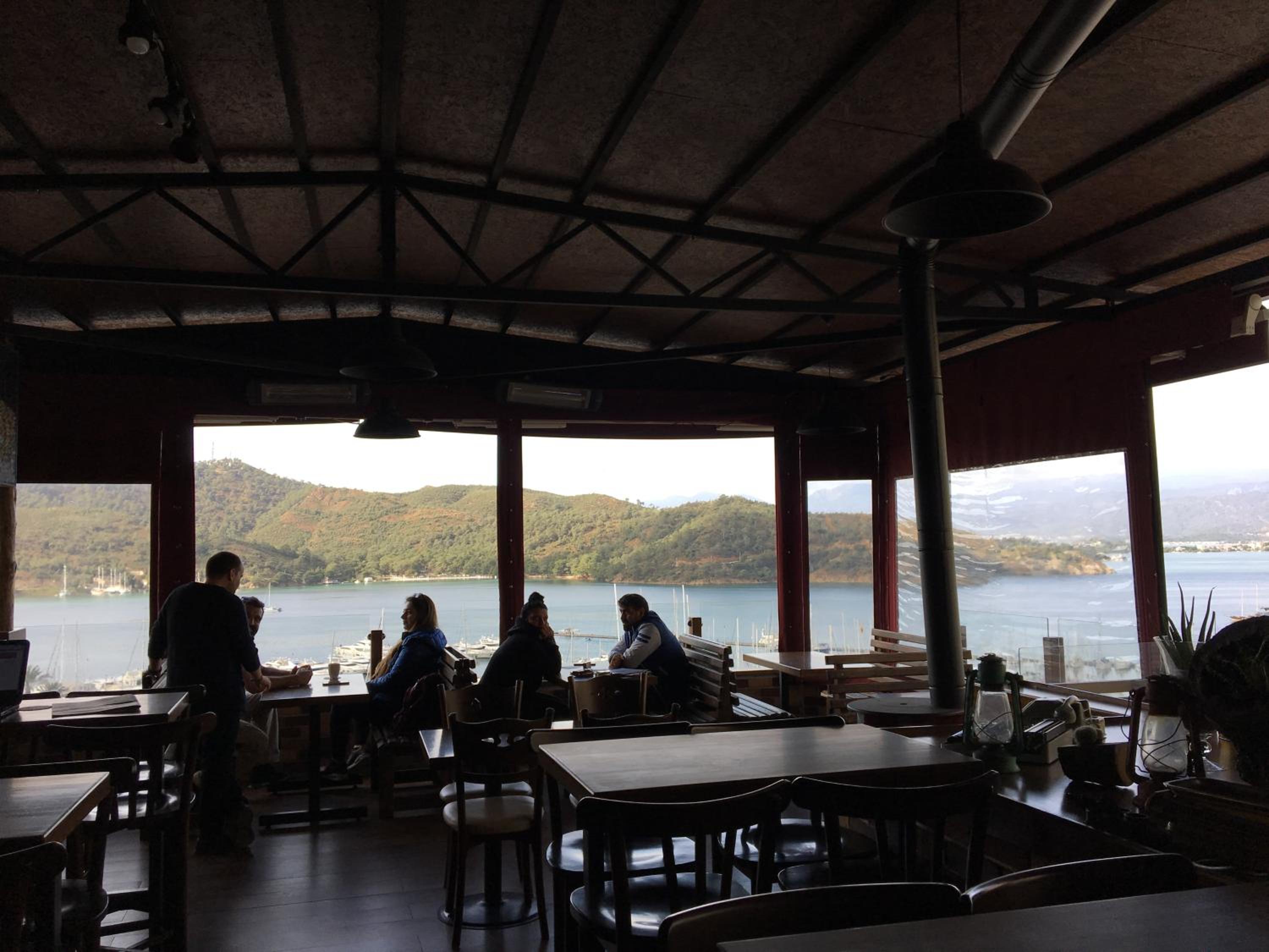 El Camino Yurt & Pub - Image 49