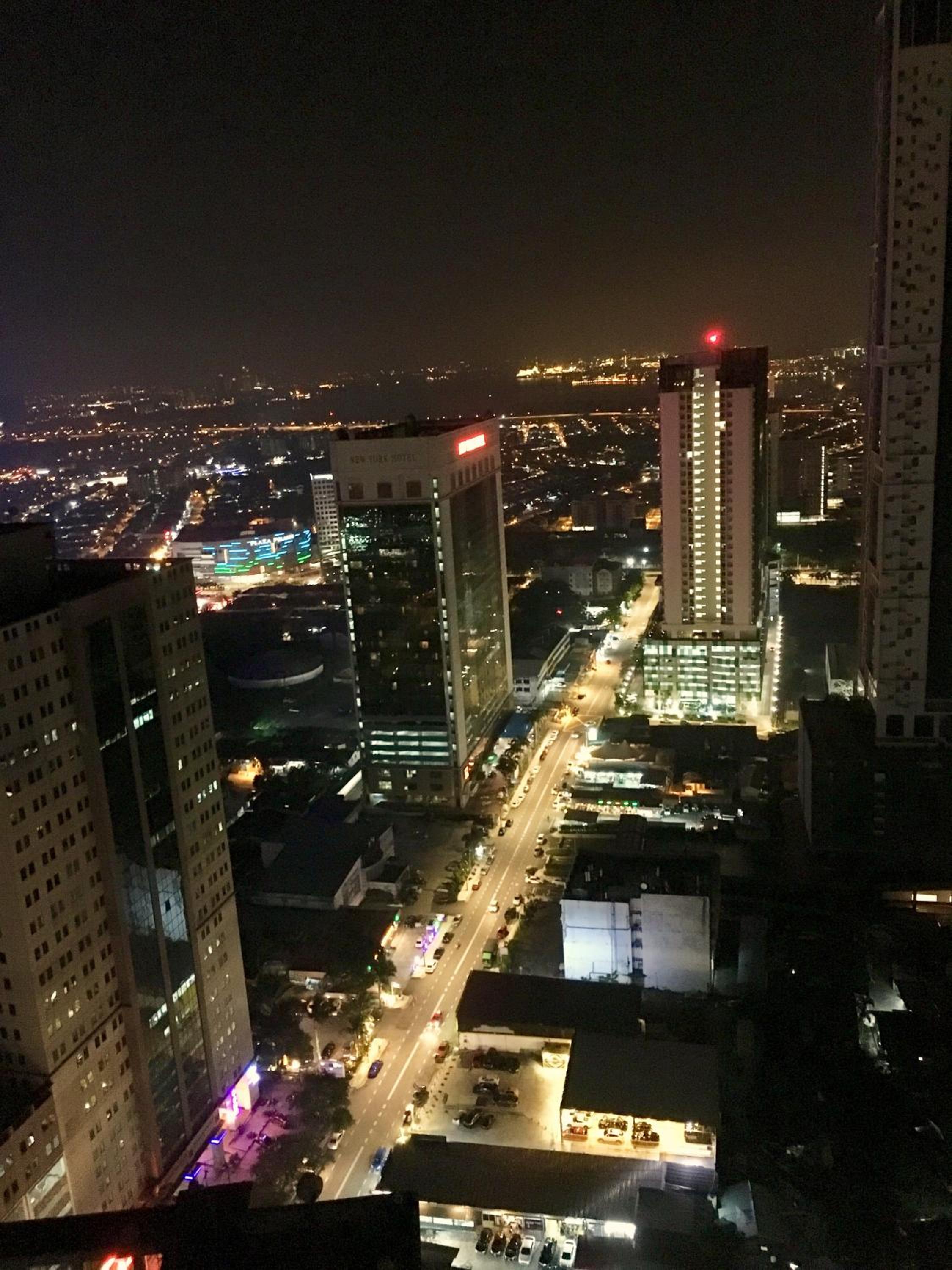 Pinnacle Tower Apartment Stay by Feel Suites