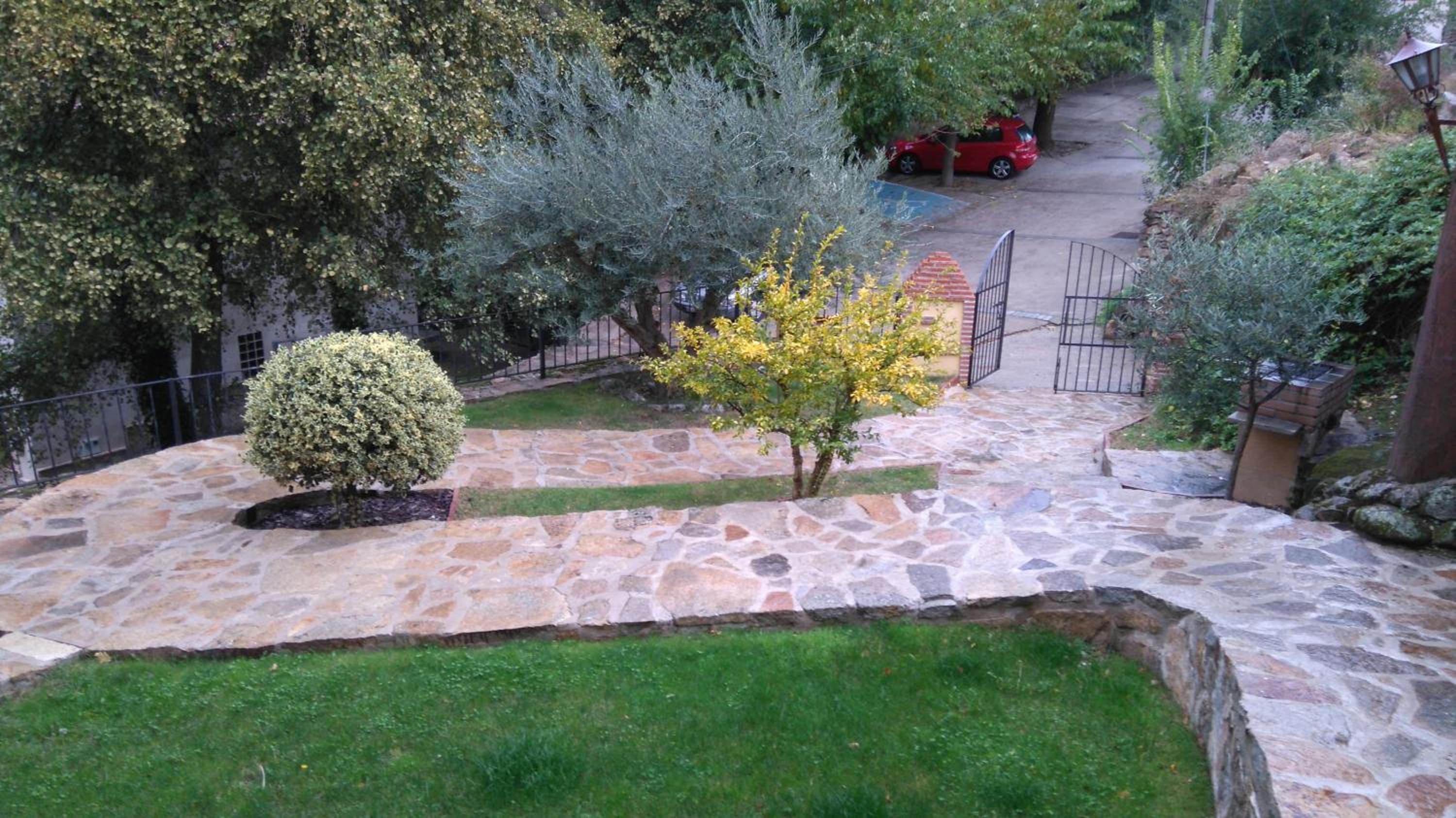 Photo 38