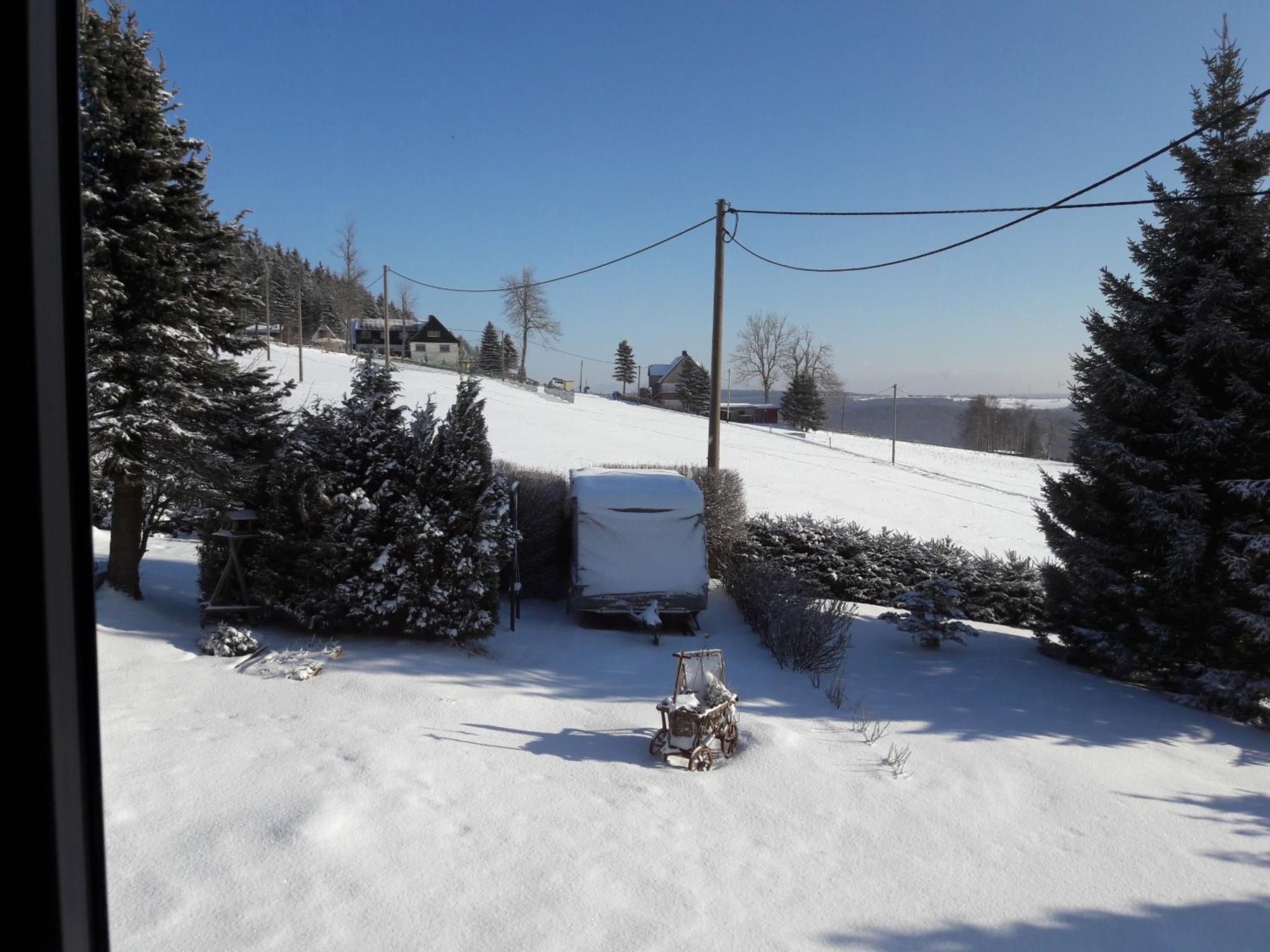 Fewo mit Fichtelberg und Keilbergblick view 2