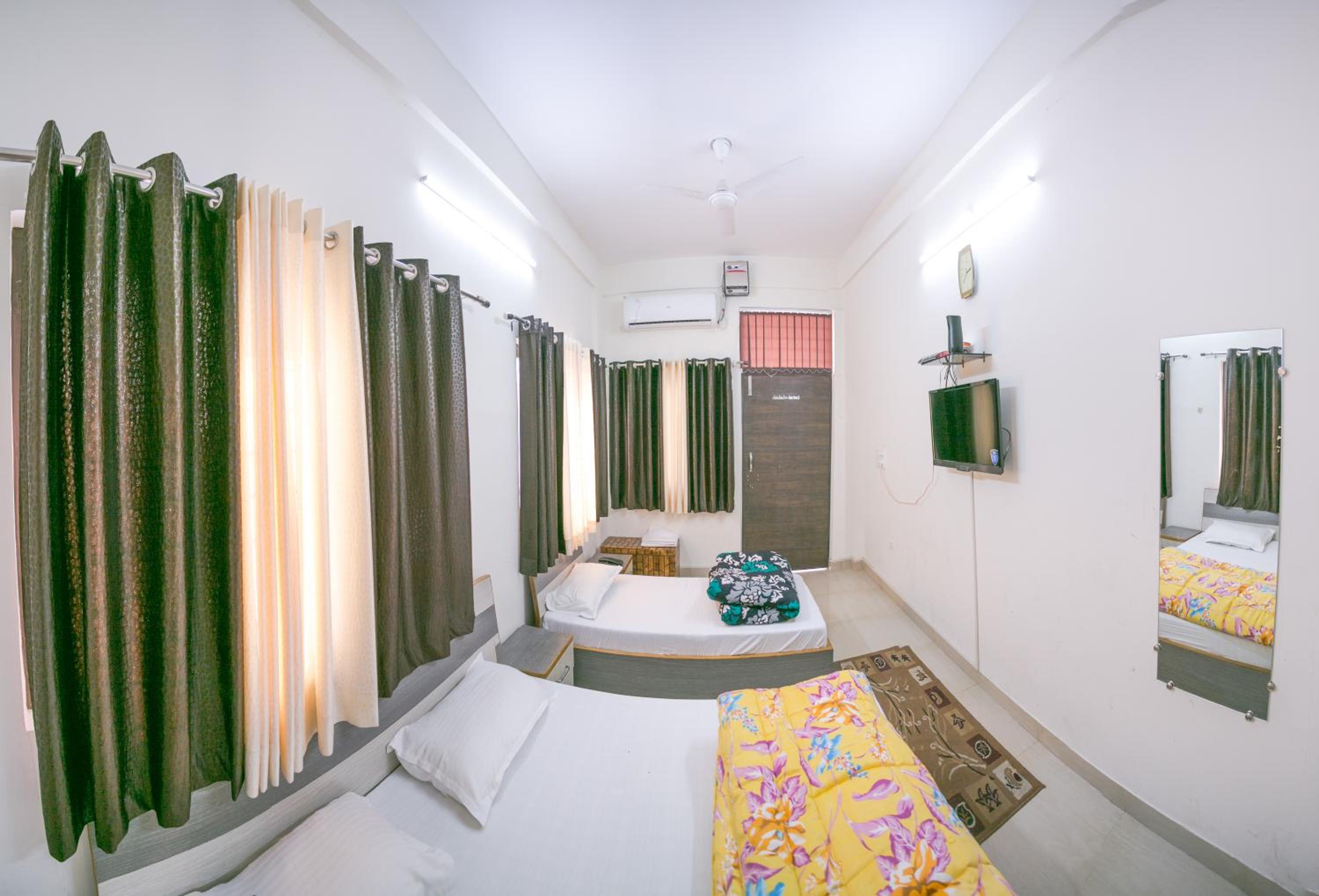 Dehradun Vacations - Hotel Shiv Kripa - Property Image 18