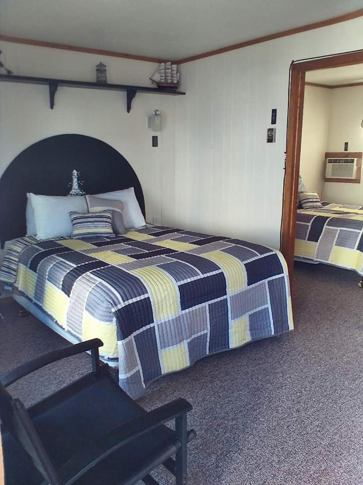 The Monarch Motel