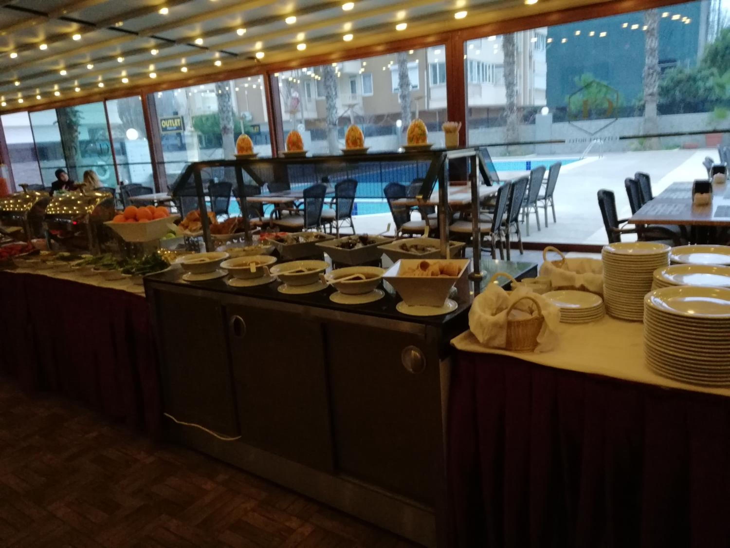 City Live Hotel - Image 57