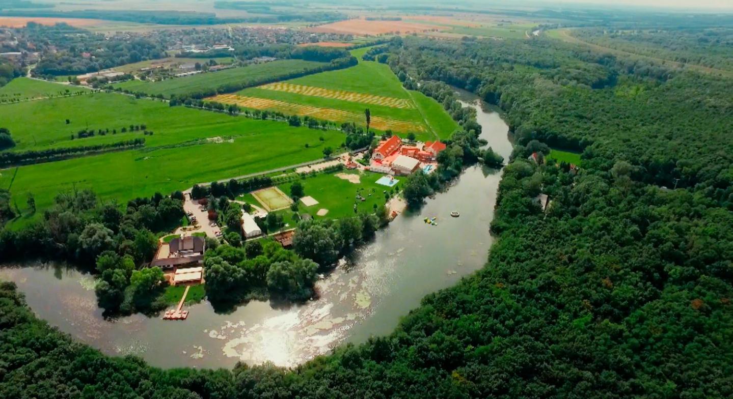Photo 27
