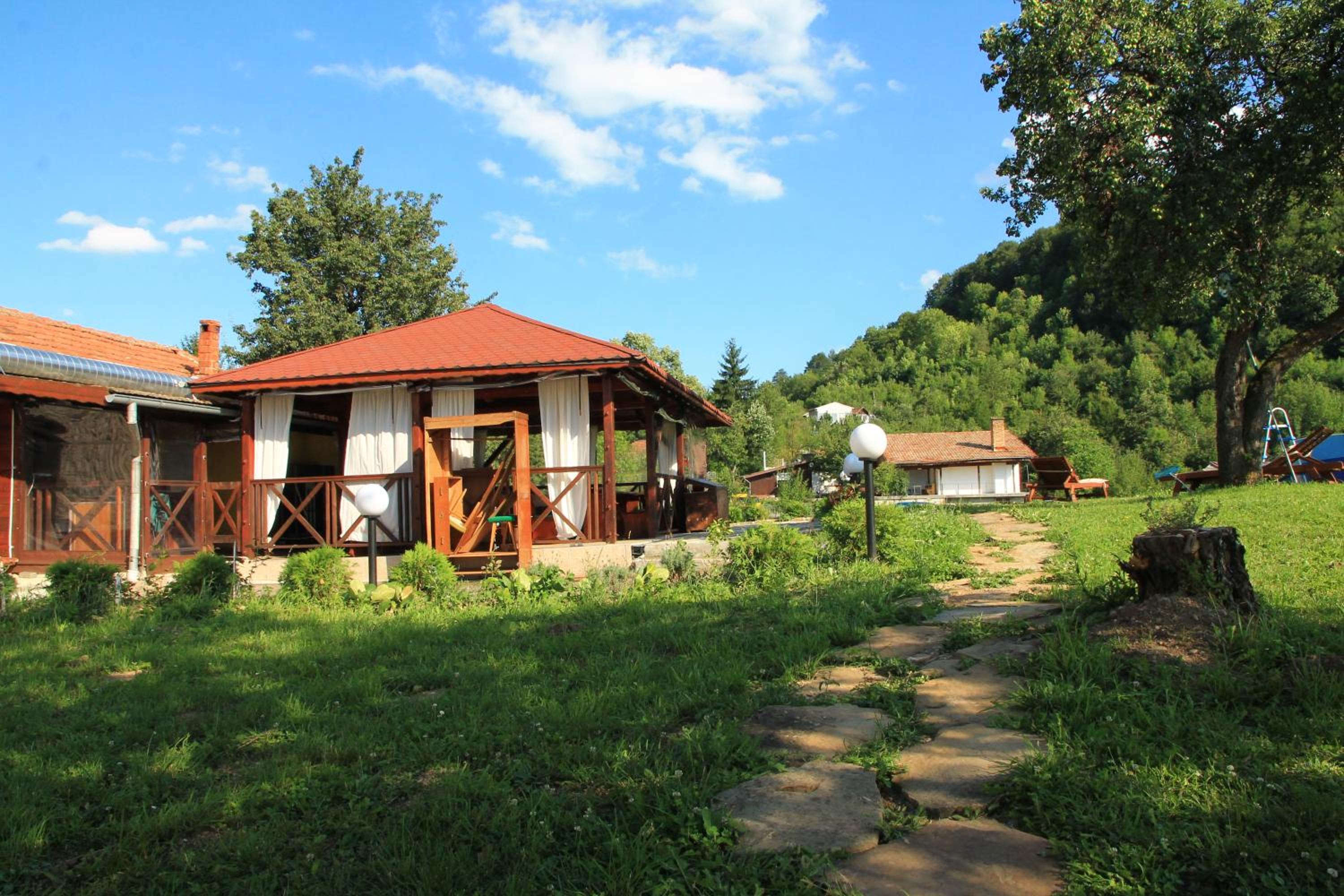 Daskalov Bungalows