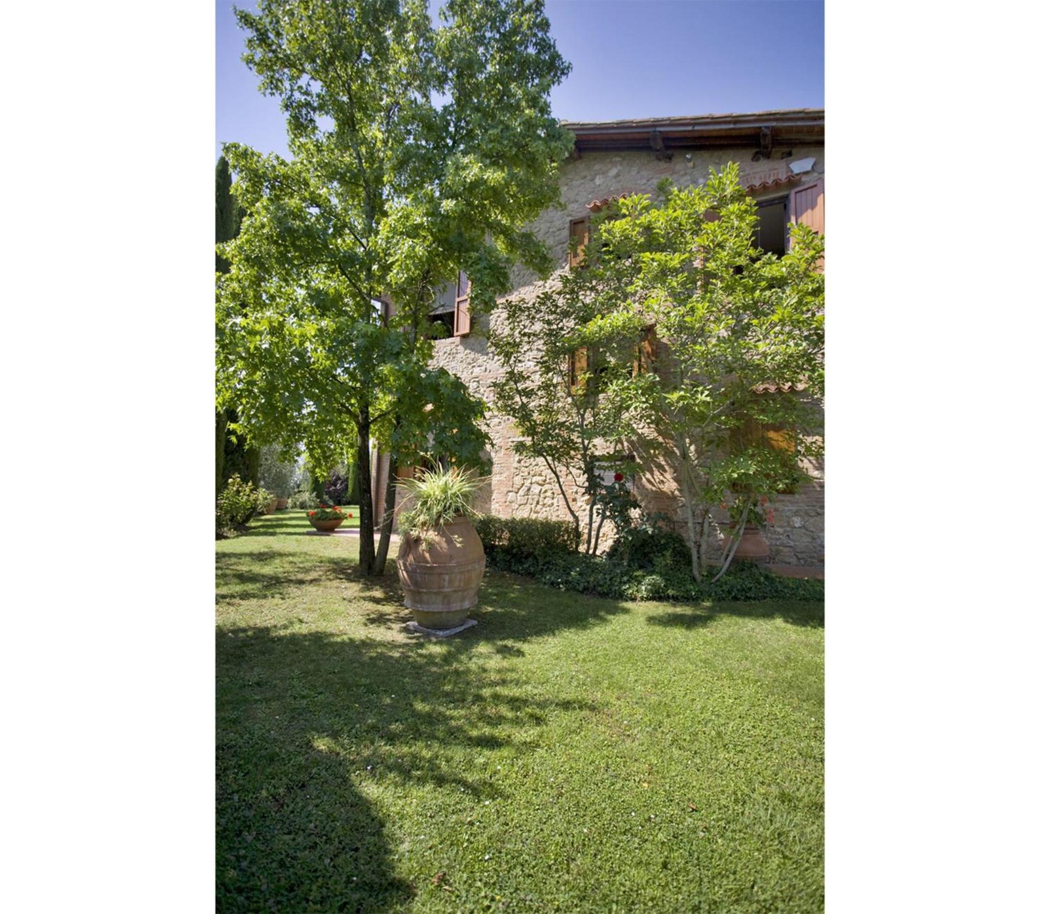 Photo 28