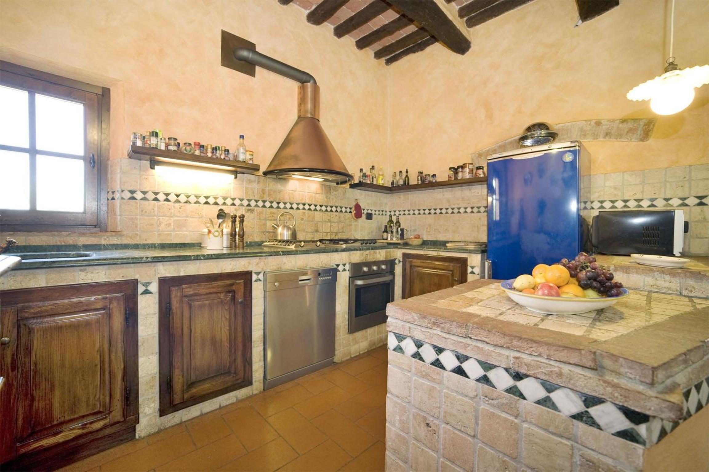 Villa Le Rondini by Salogi Villas