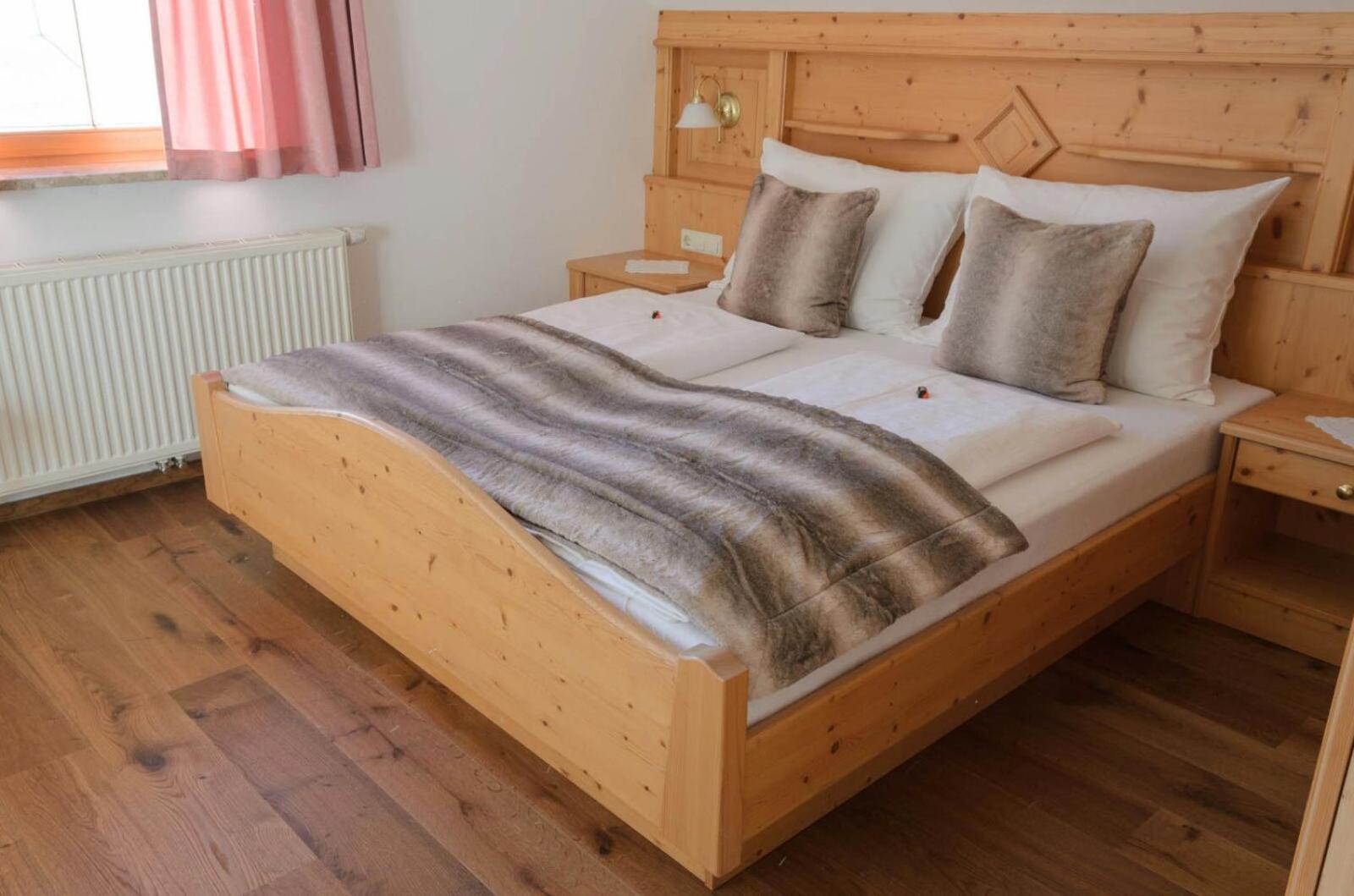 Photo 62
