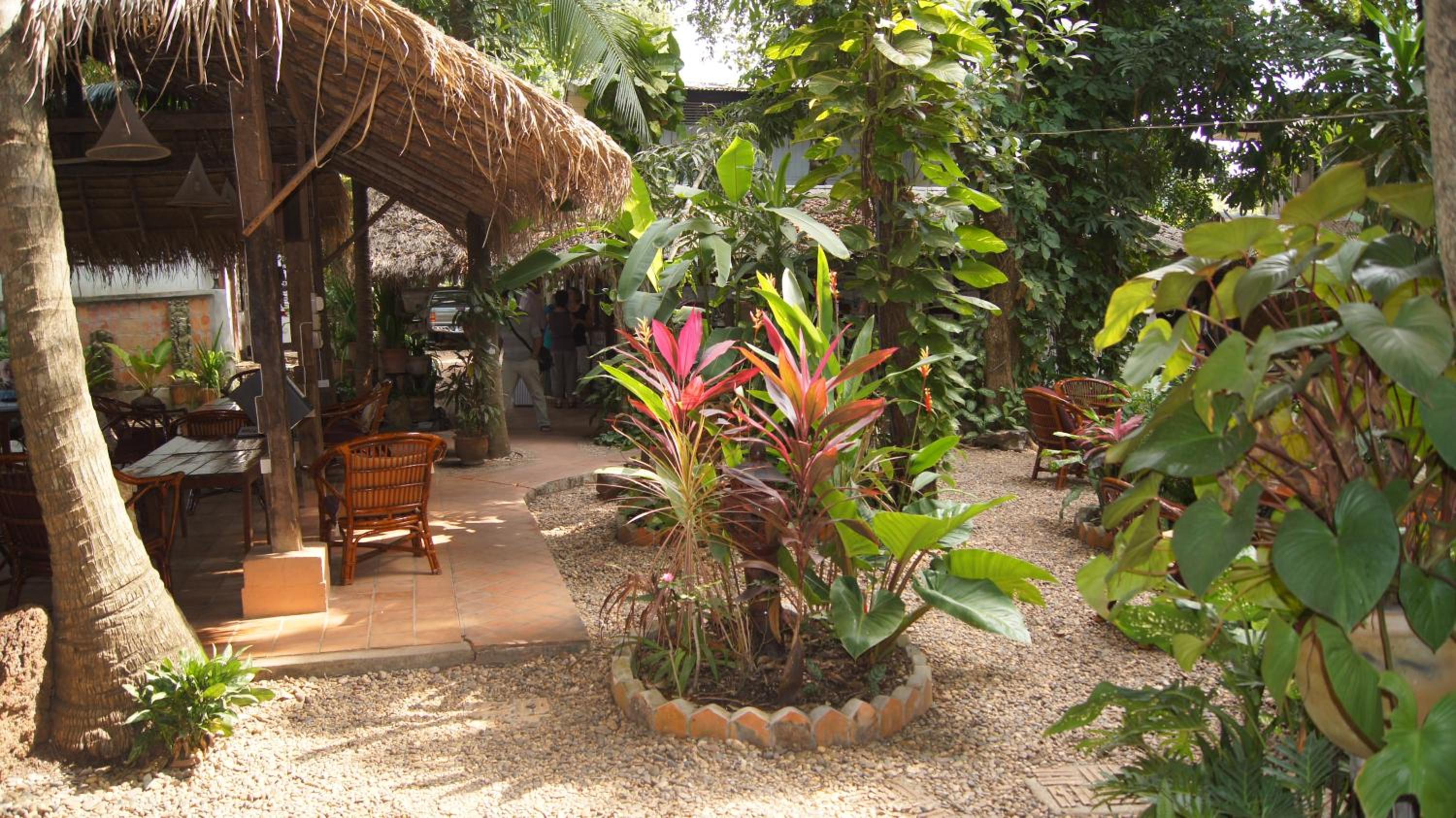 Mut Mee Garden Guest House