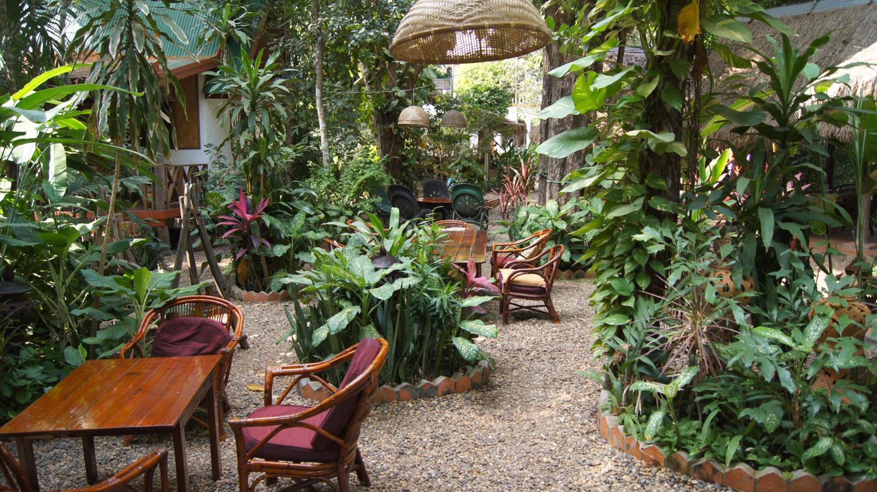 Mut Mee Garden Guest House