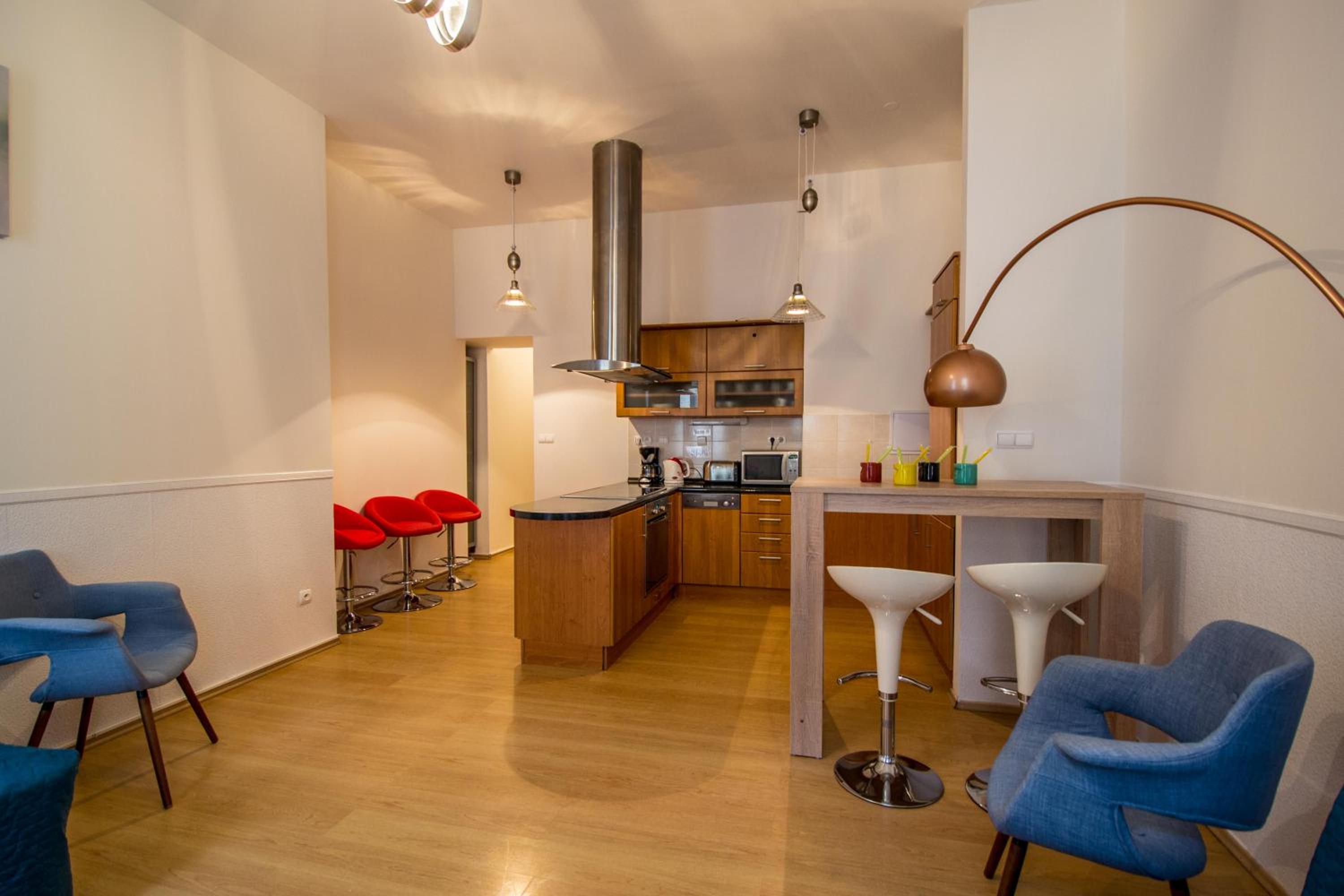 Riverside Ruterra Apartment