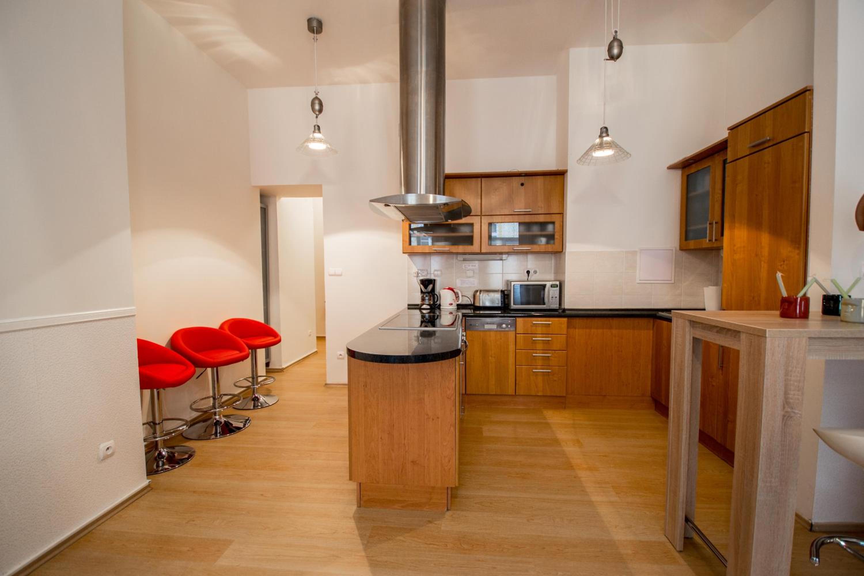 Riverside Ruterra Apartment