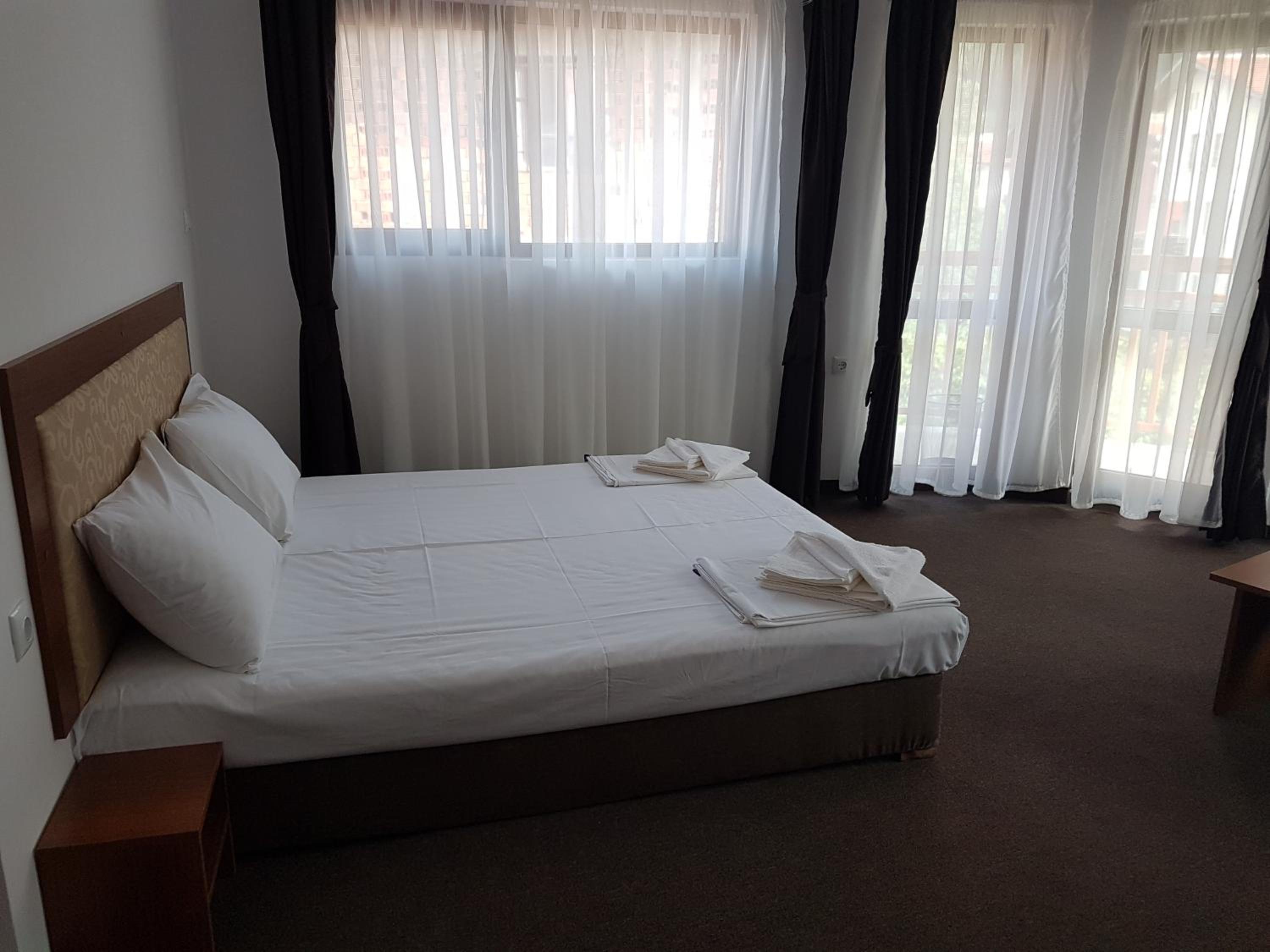 Yuliya Guest House