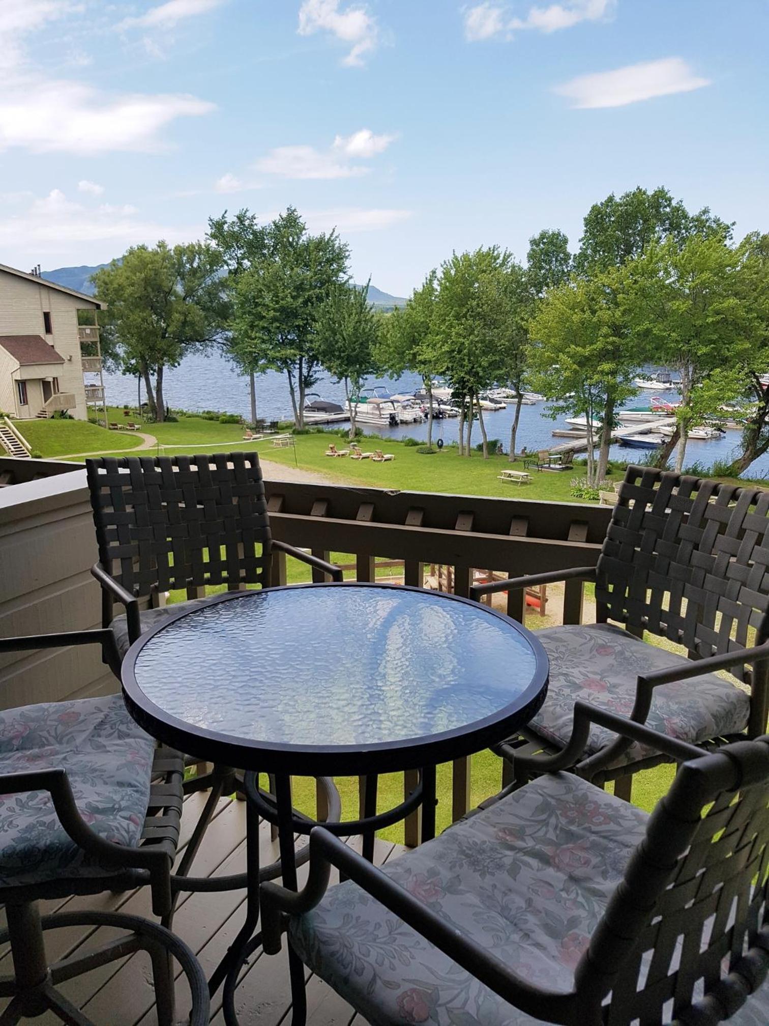 Location Tourisme Estrie - Oberge du Village