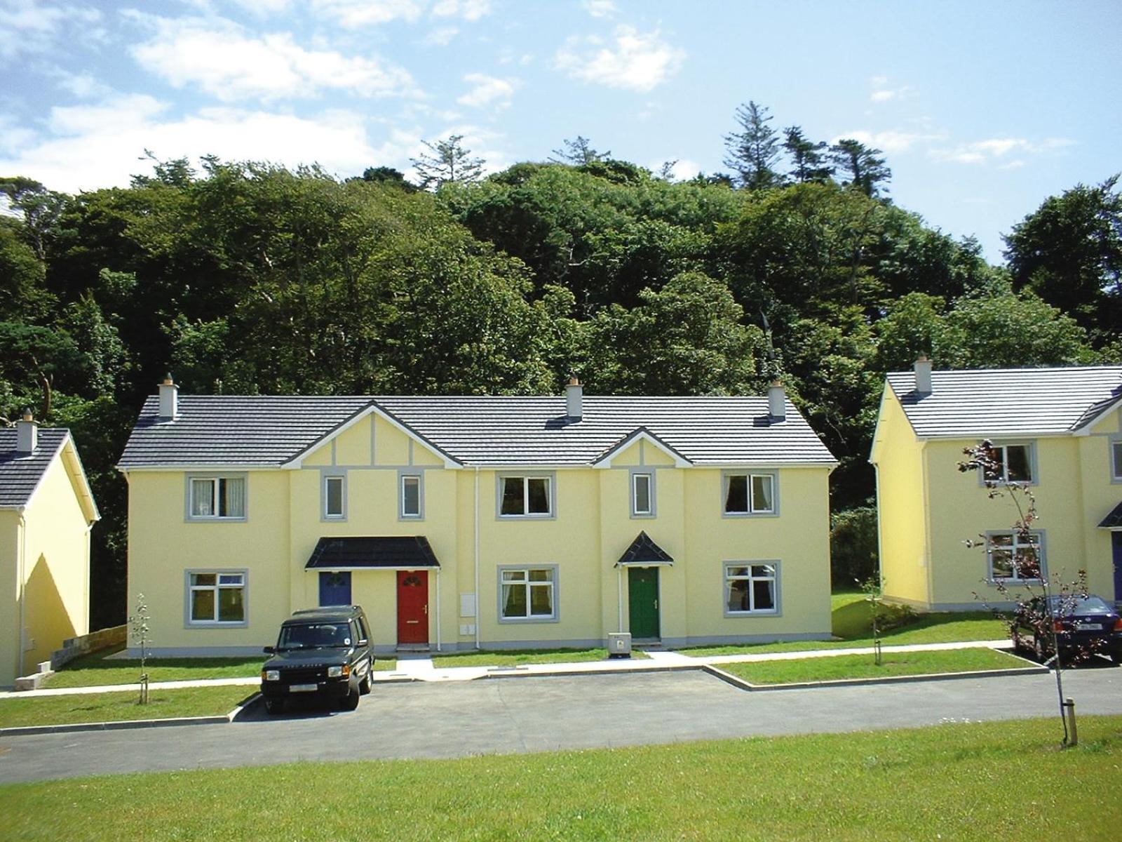 Forest Haven Holiday Homes by Trident Holiday Homes view 2