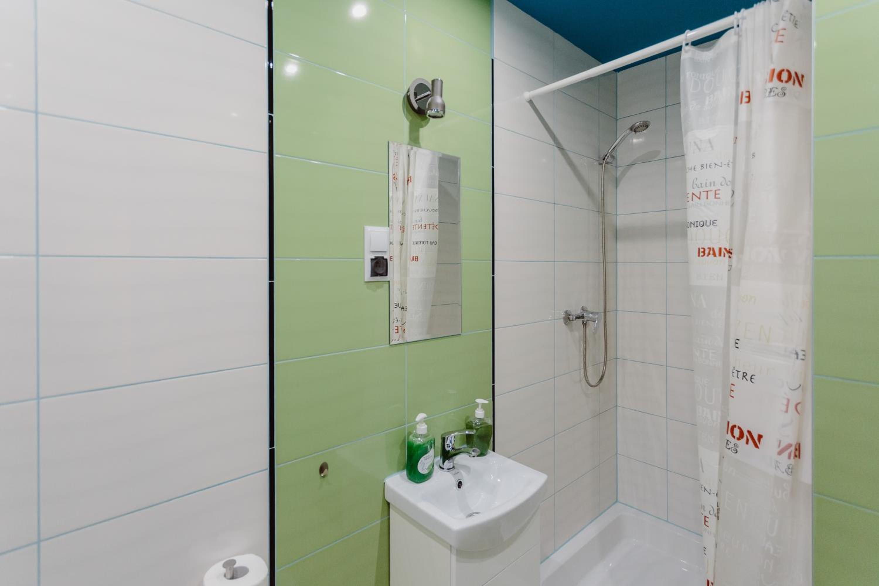 Hostel Tara