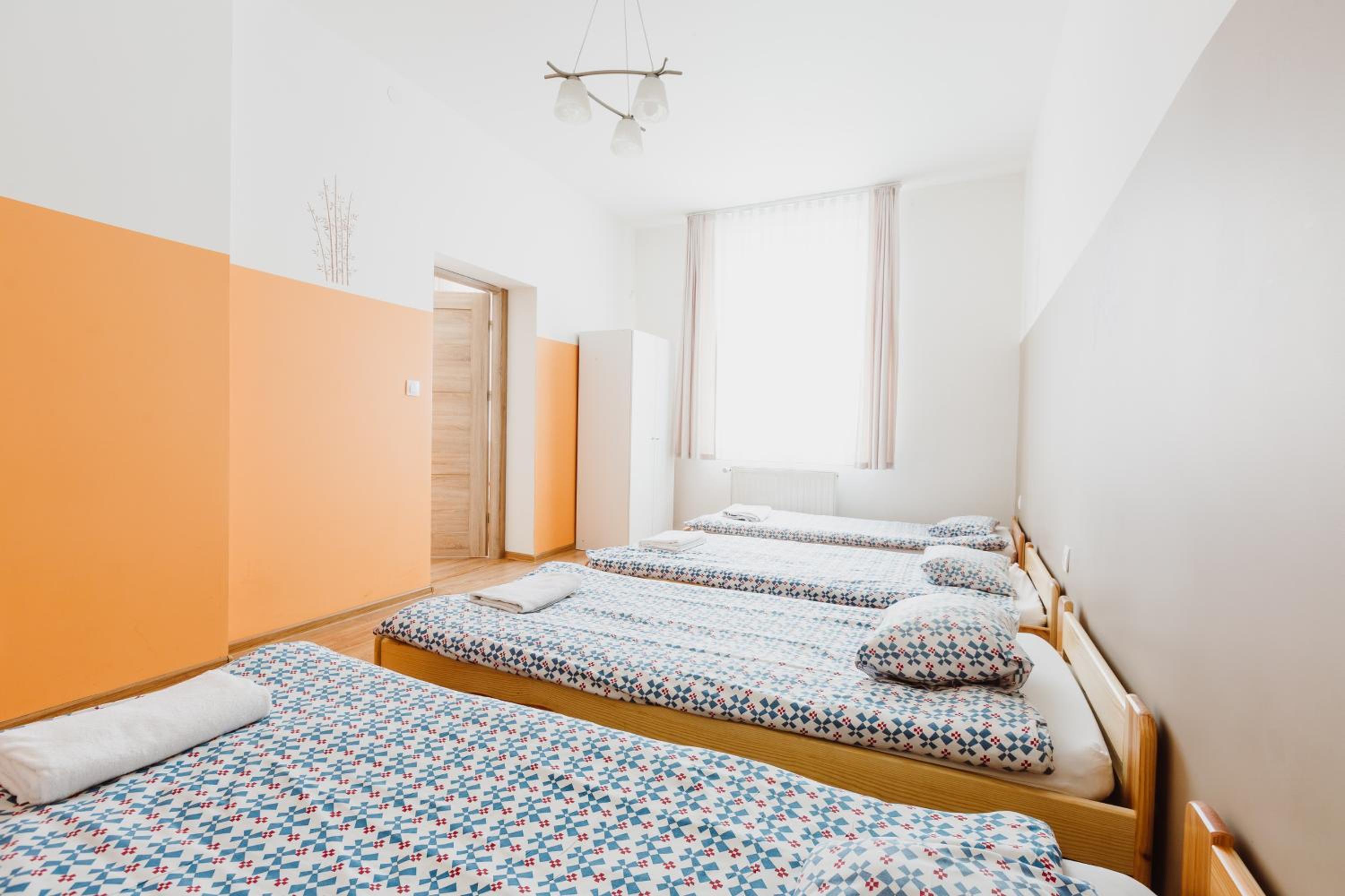 Hostel Tara