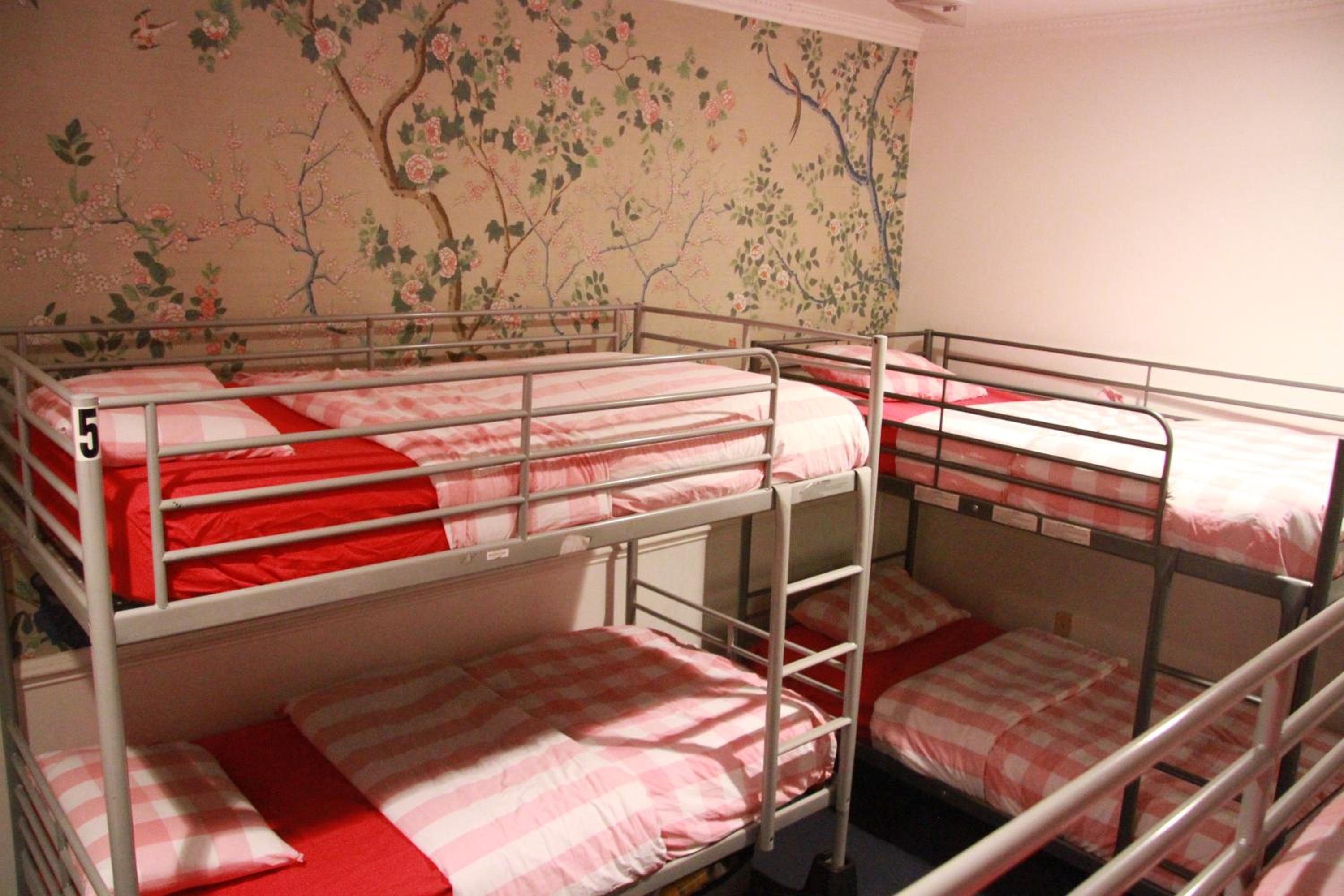 Duo Housing
