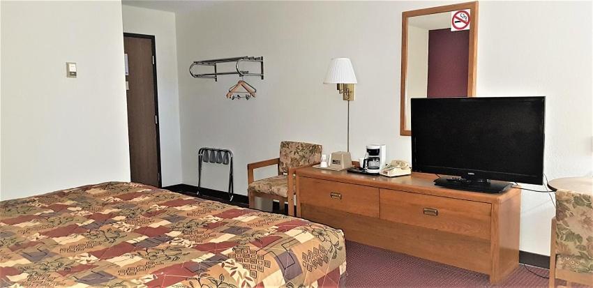 AmeriVu Inn & Suites-Avon