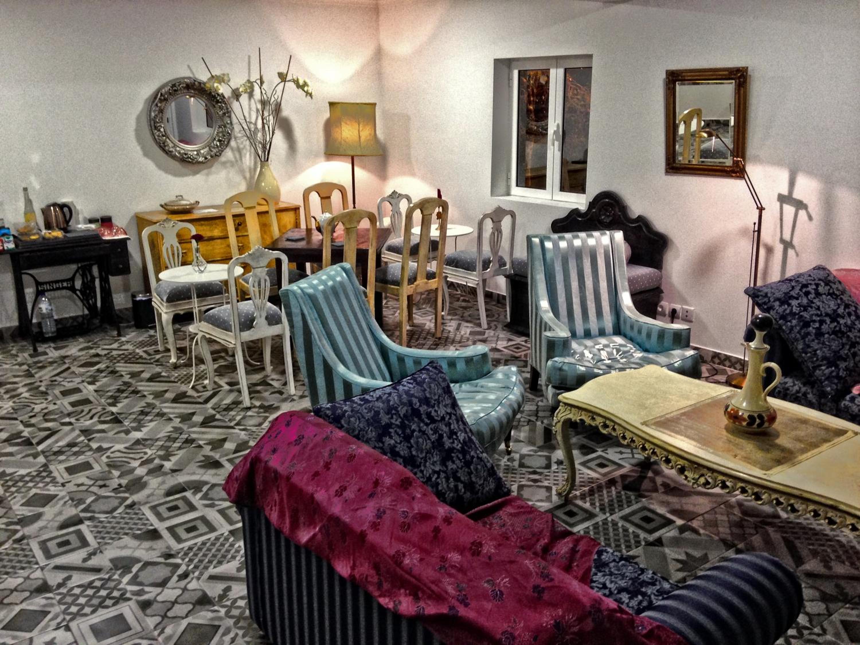 lounge
