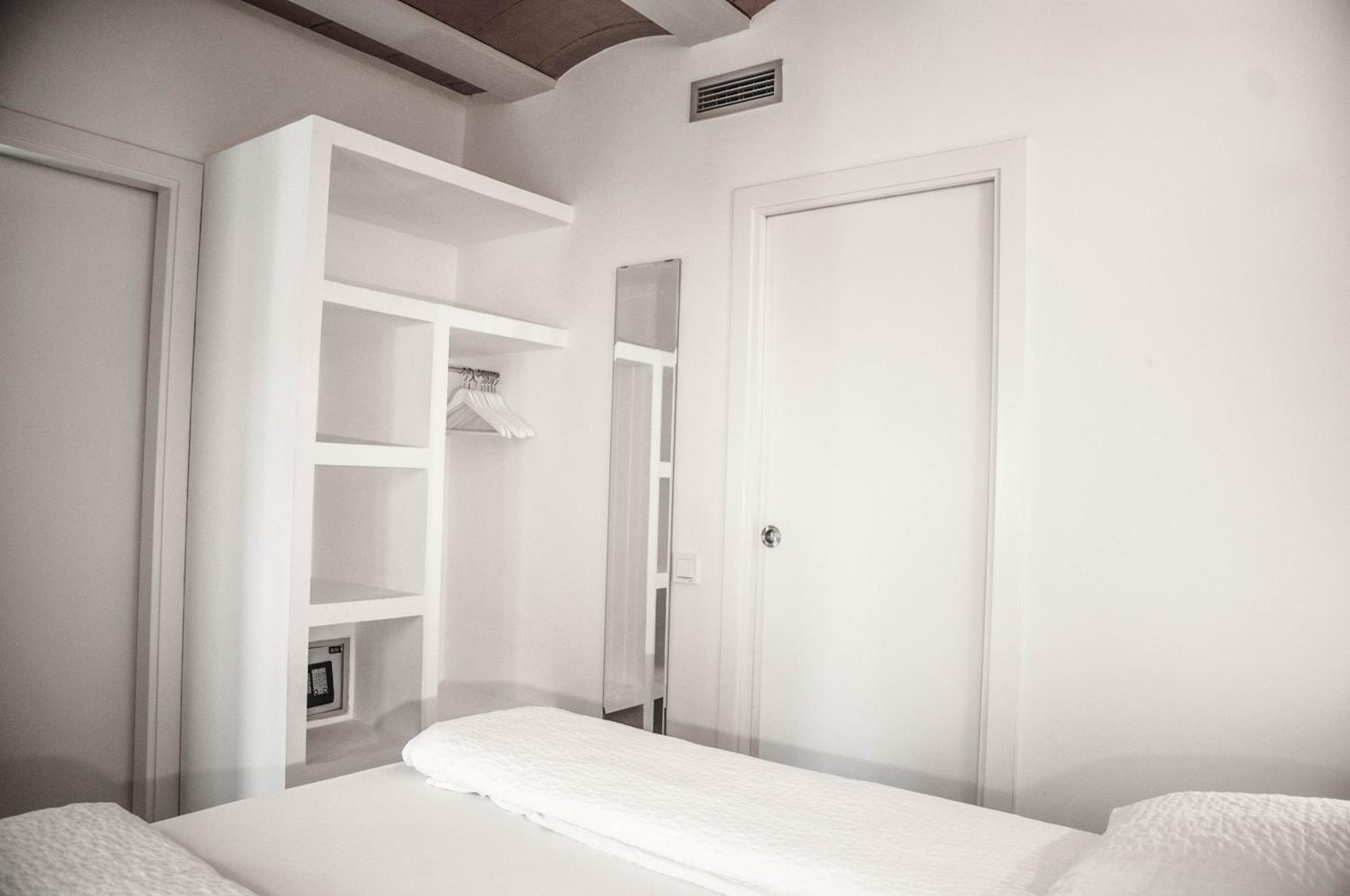 Barcelona Beach Apartments