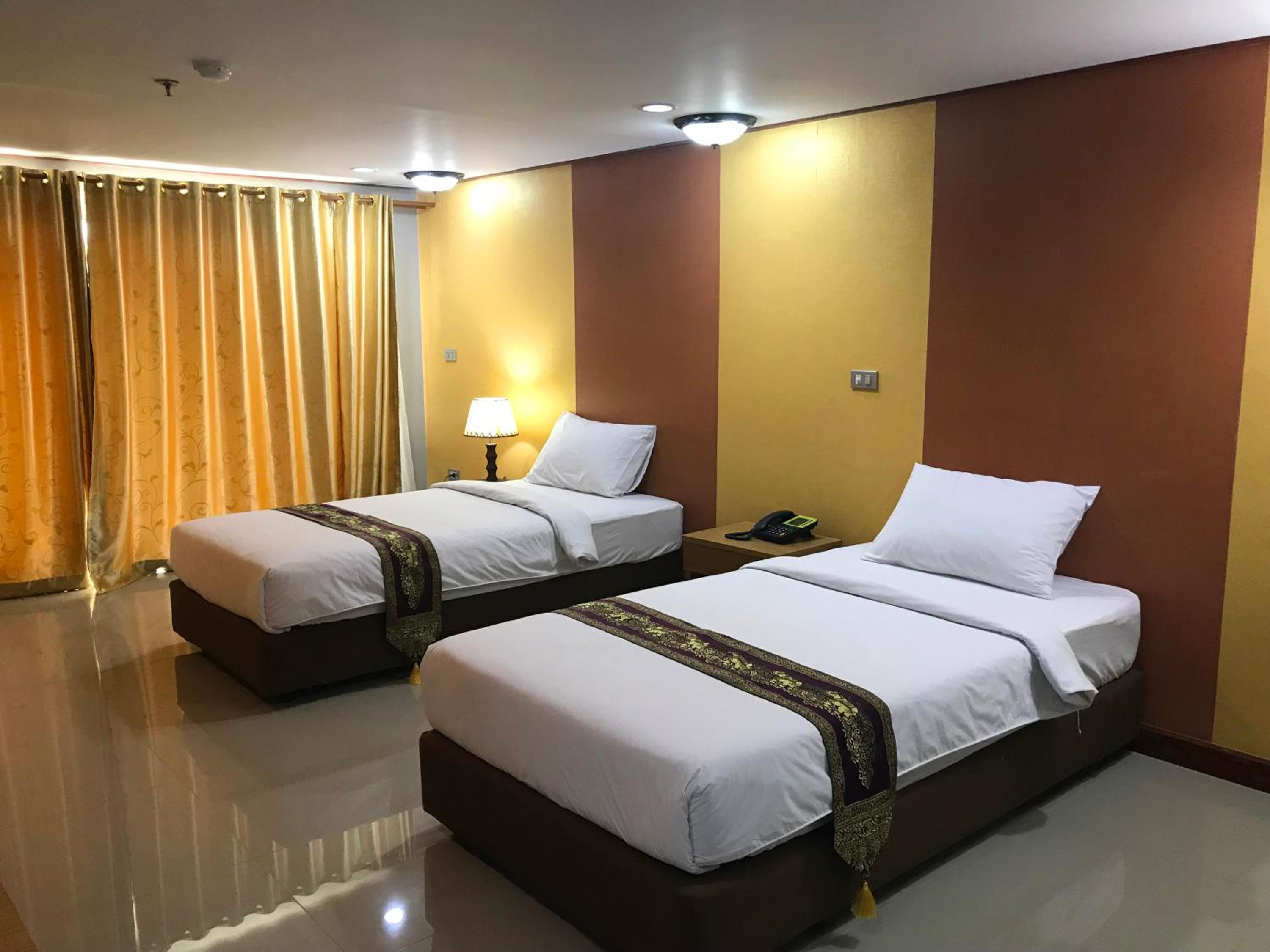Toh Buk Seng Ayutthaya Hotel