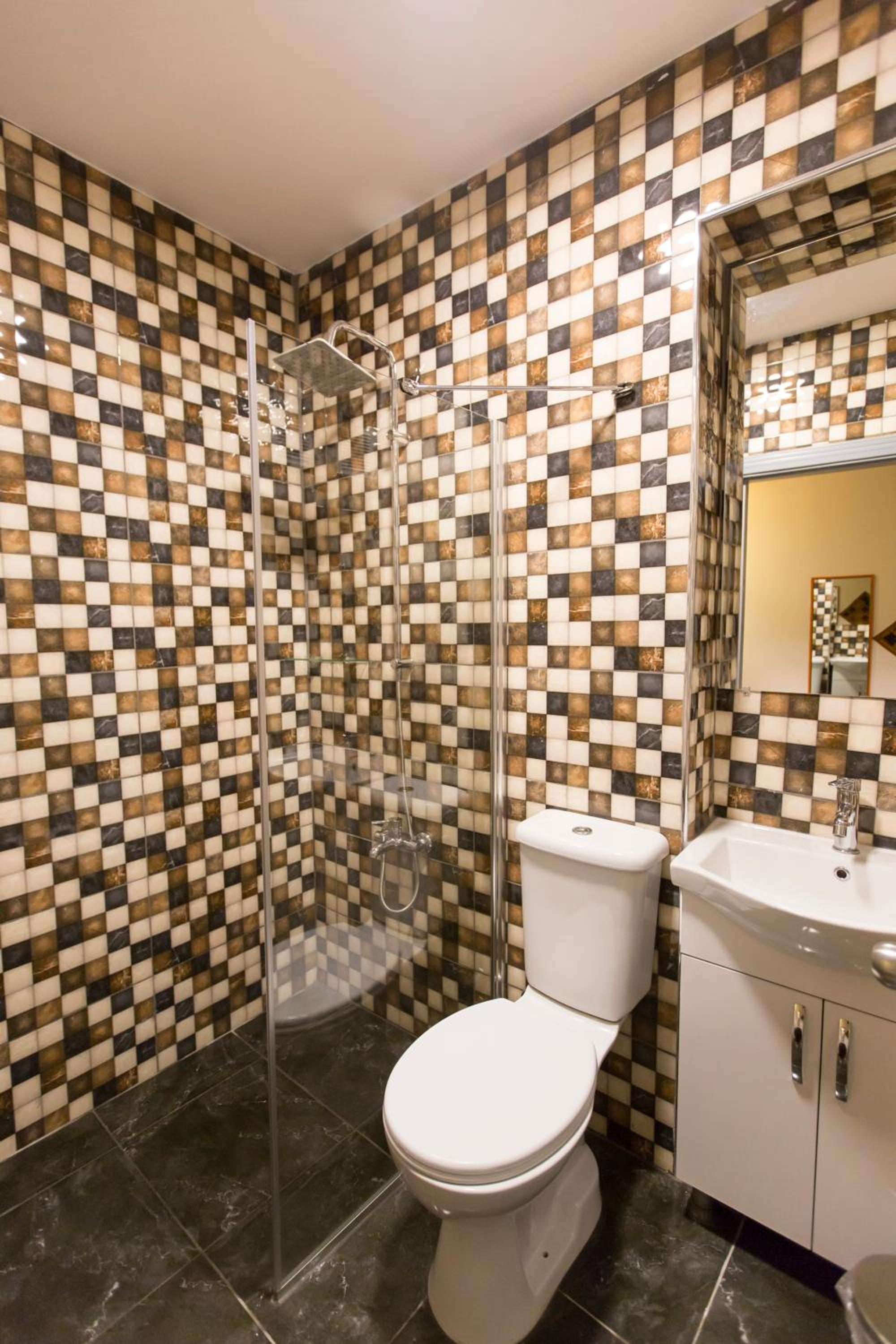 Cheers Hostel - Image 29