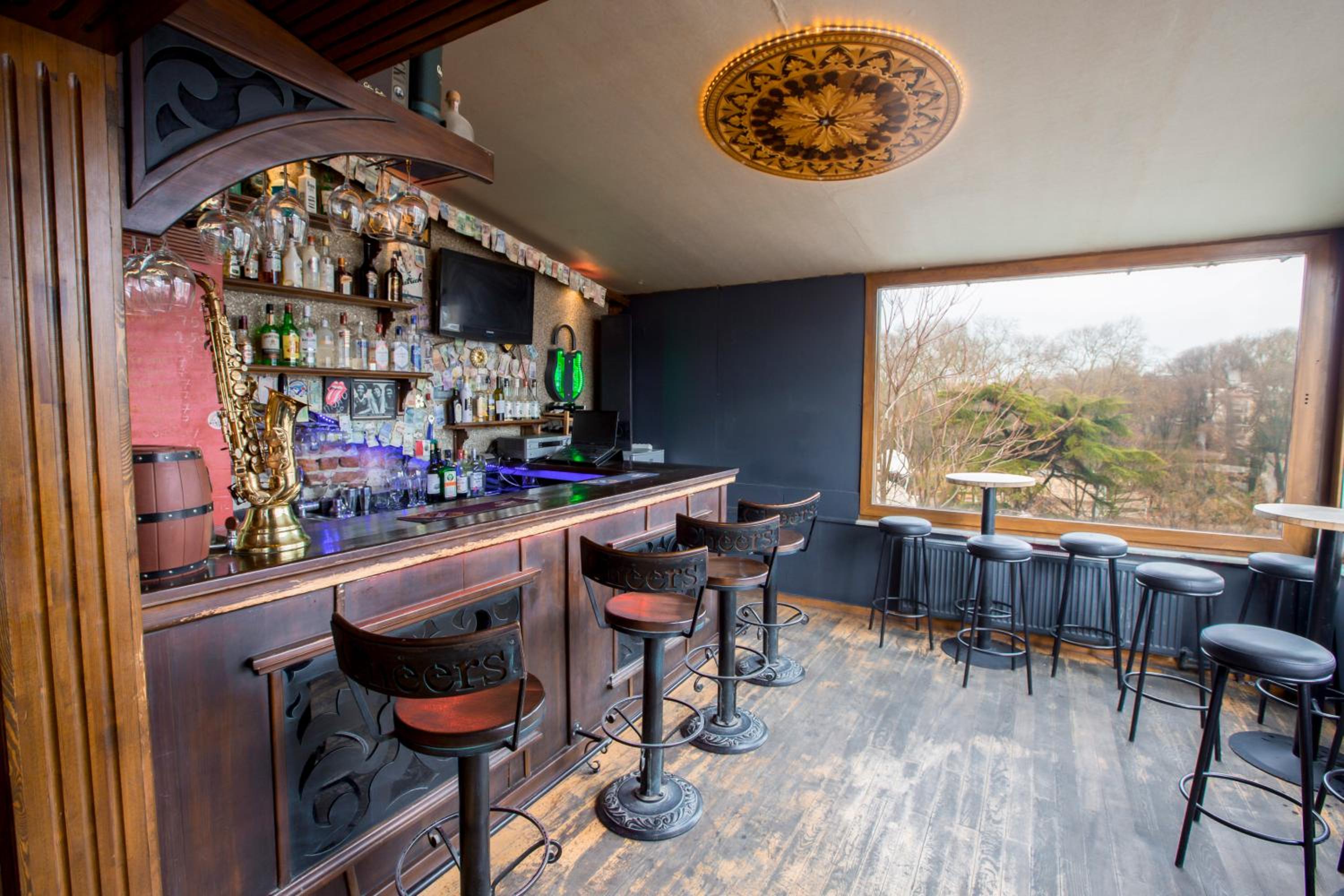 Cheers Hostel - Image 35