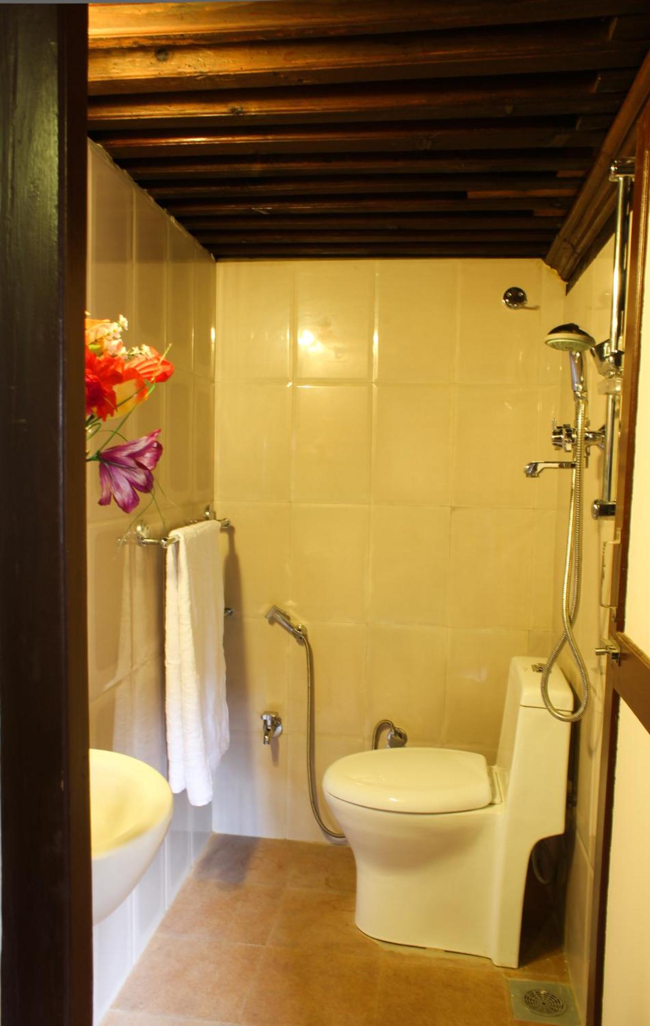 Hiranya Guest House view 3