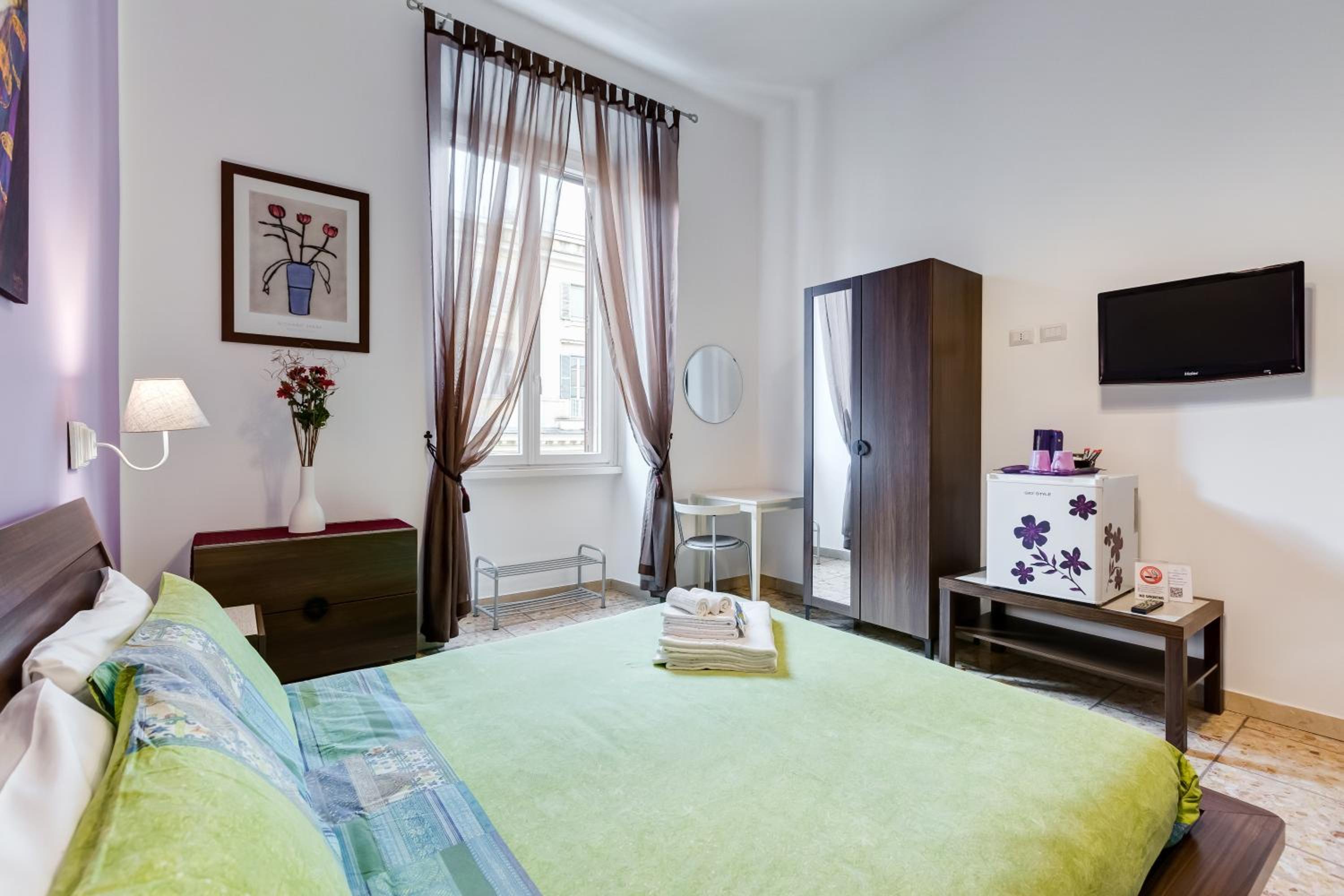 2 Passi Al Colosseo B&B
