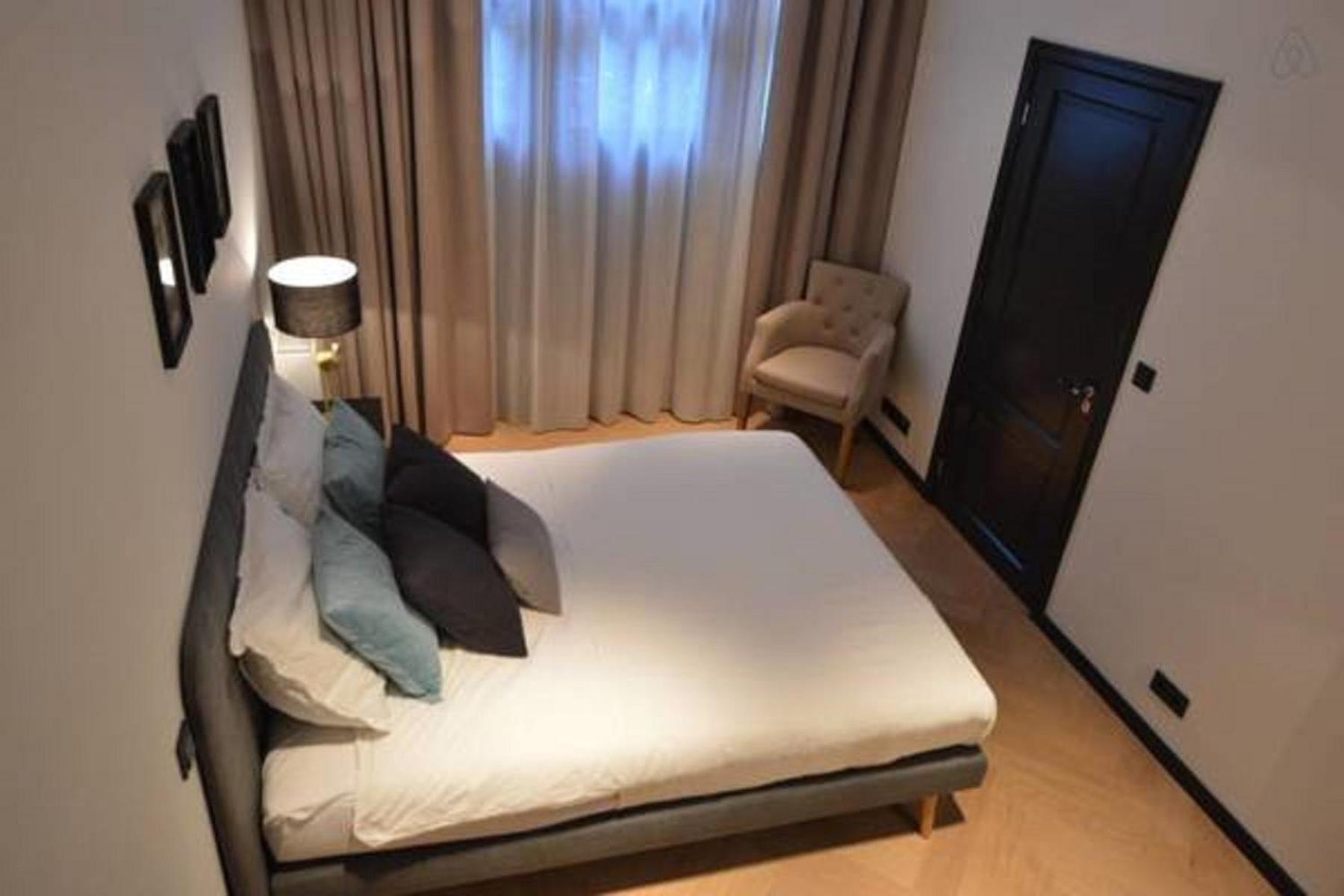 Romantic ground floor suite in Pijp near Sarphatipark