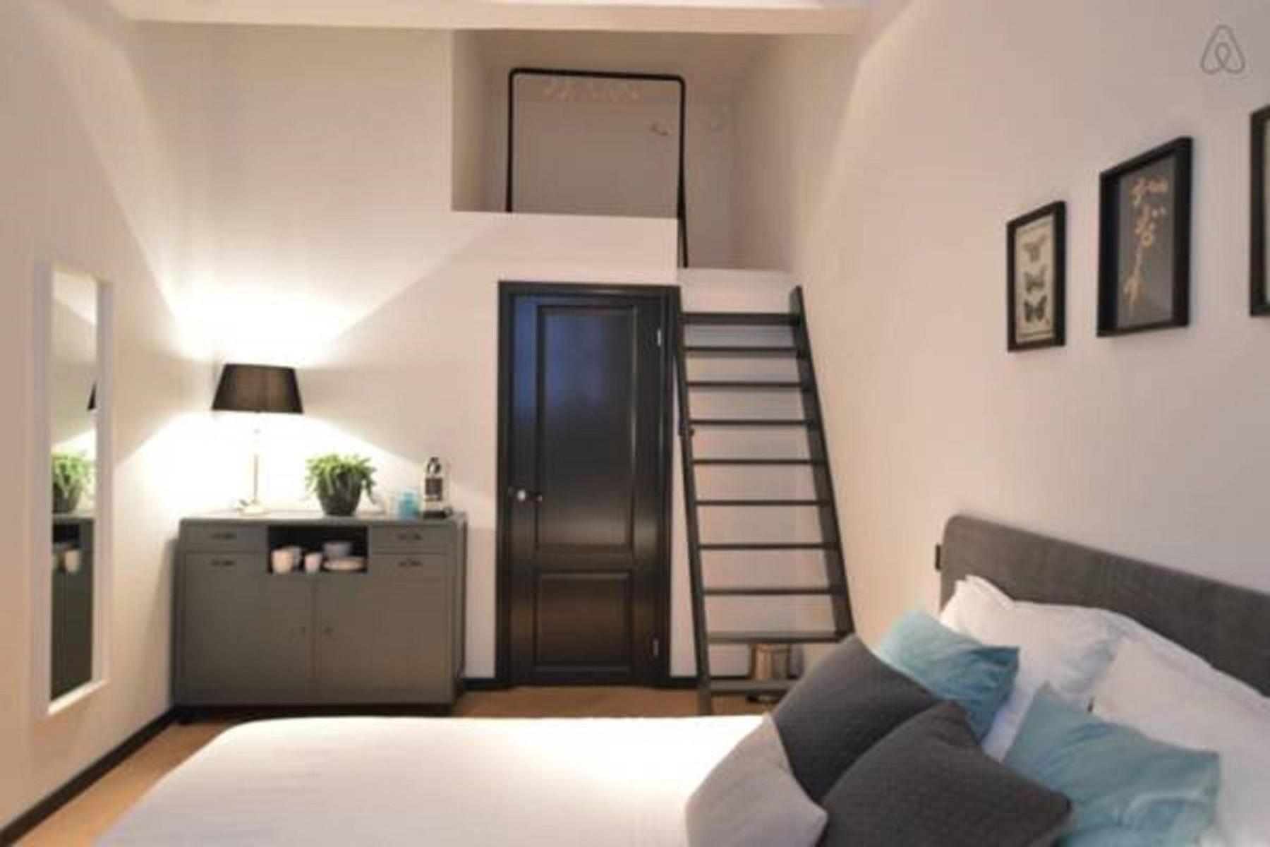 Romantic ground floor suite in Pijp near Sarphatipark