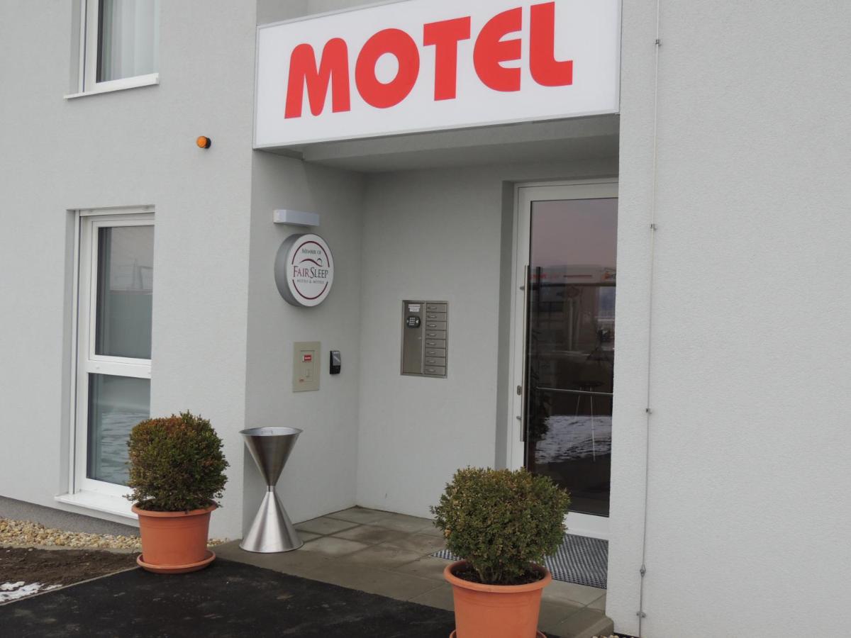 AVIA Motel Bisamberg