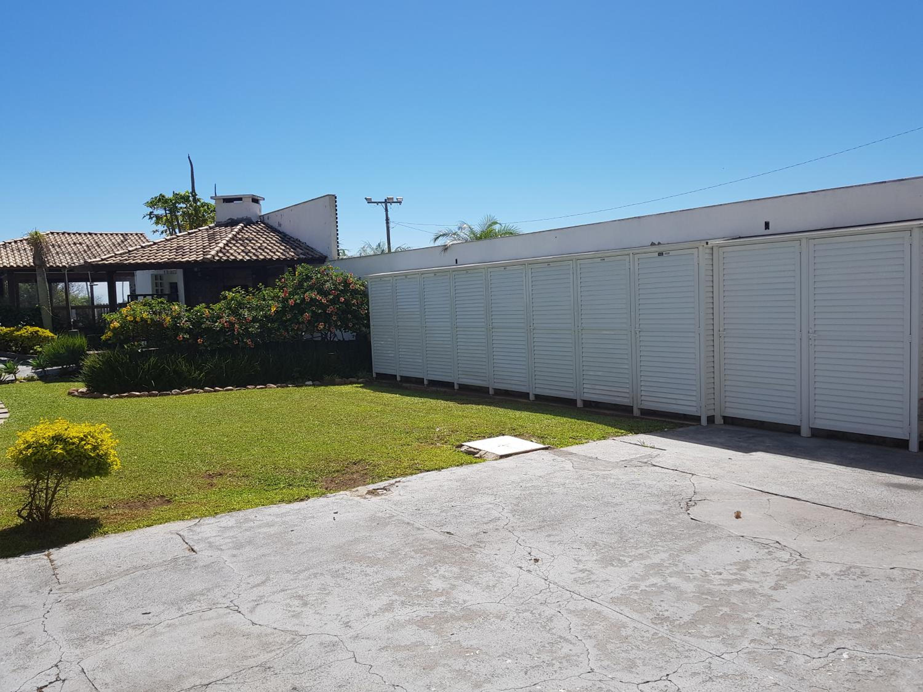 IDP204- APARTAMENTO DE 2 DORMITORIOS NO INGLESES