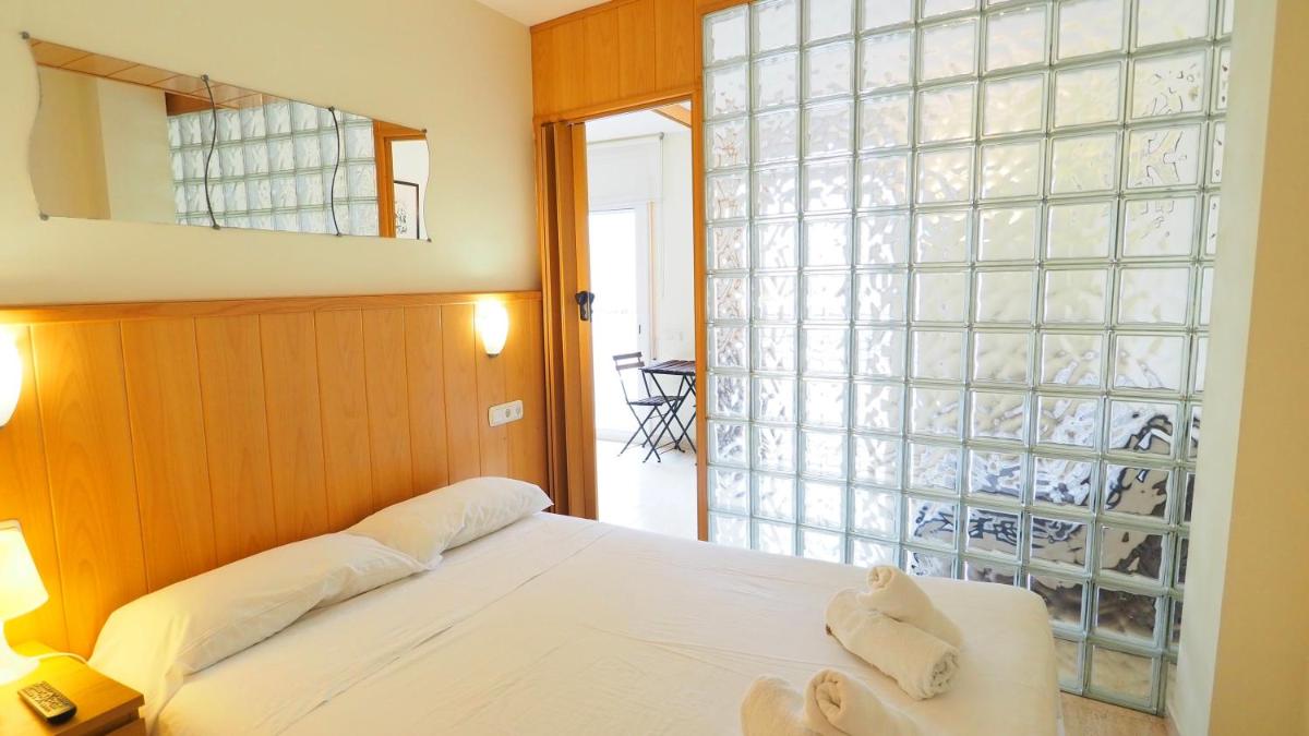 4 Rainbow by Hello Homes Sitges