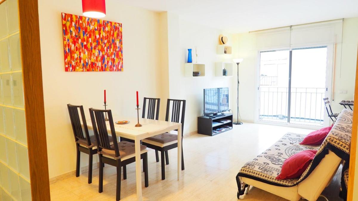 4 Rainbow by Hello Homes Sitges