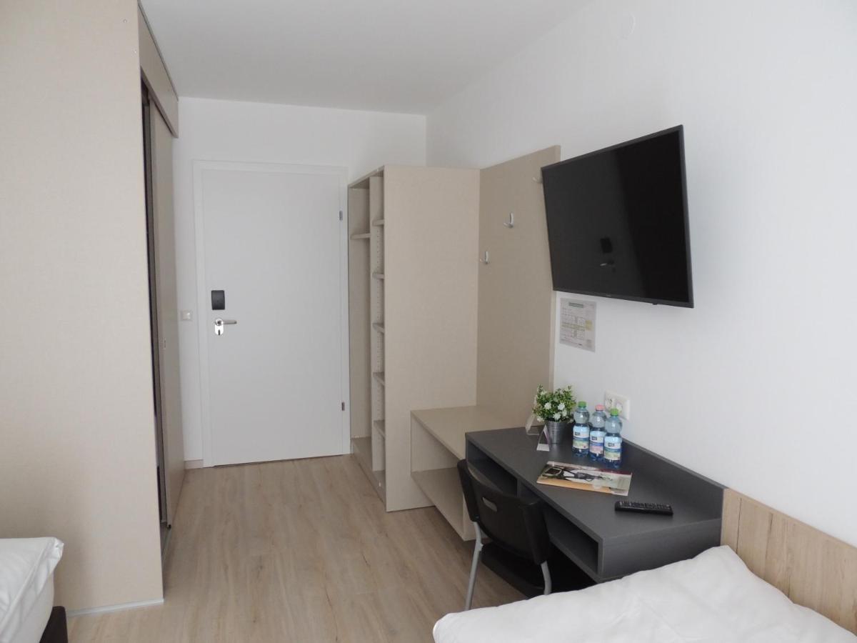 AVIA Motel Bisamberg