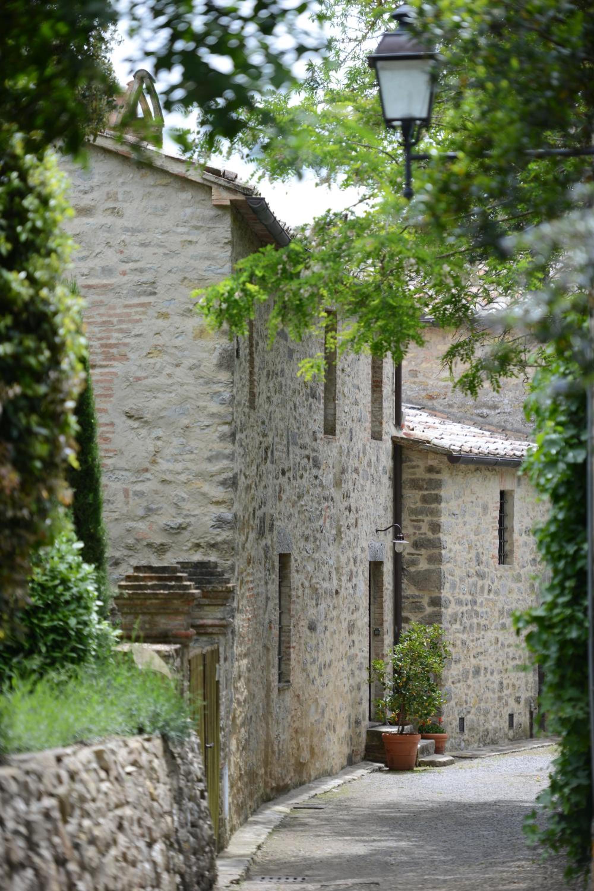 Photo 32