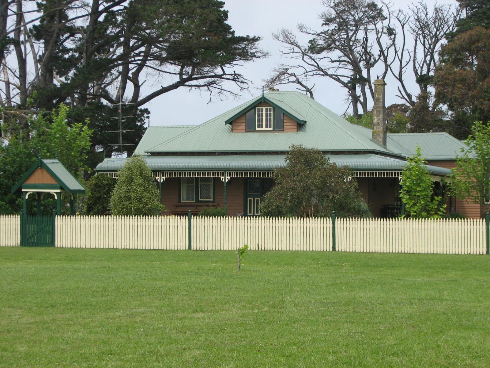 Butterfly Farm Bed and Breakfast Nirranda