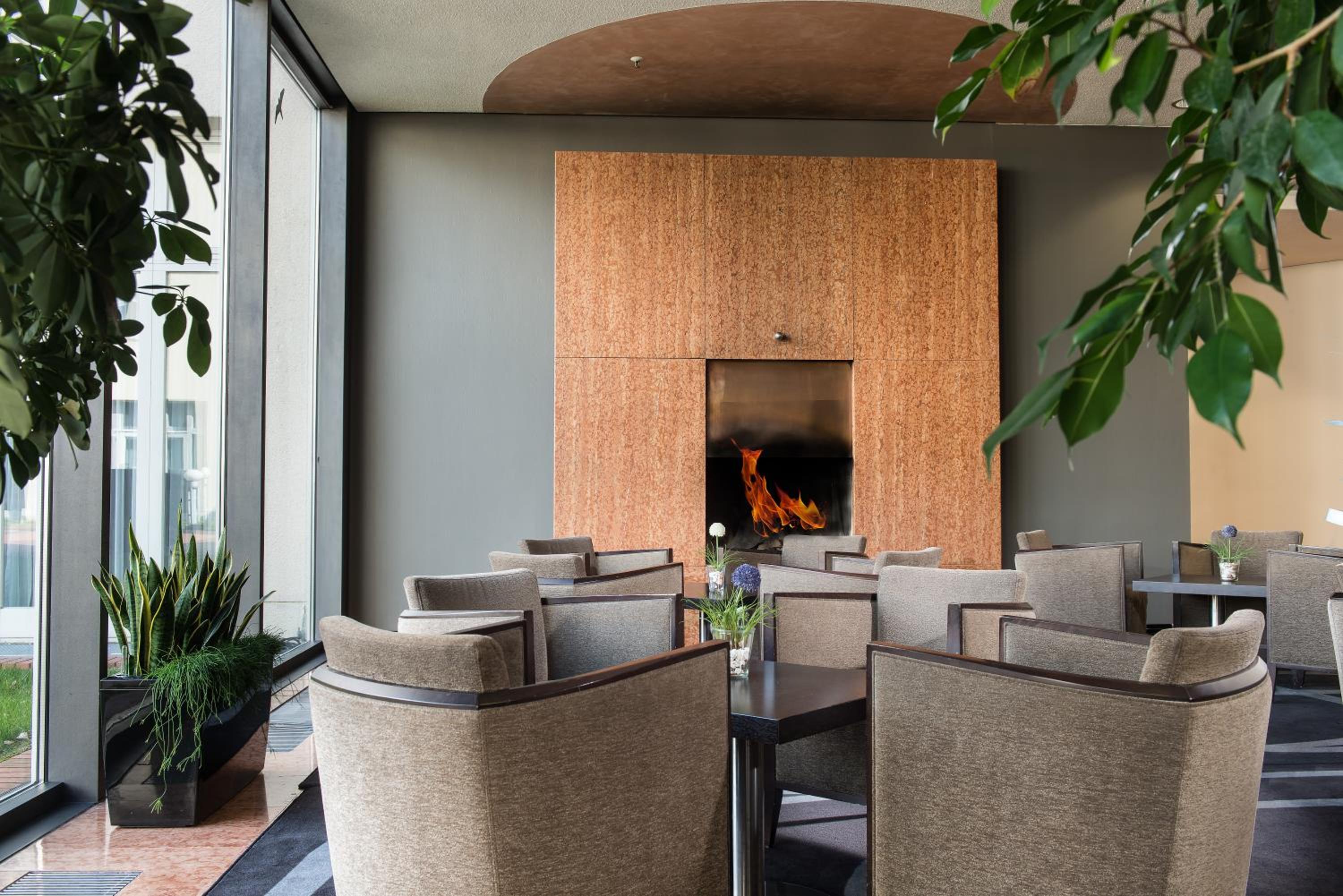 Dresden Vacations - Radisson Blu Park Hotel  Conference Centre - Property Image 40