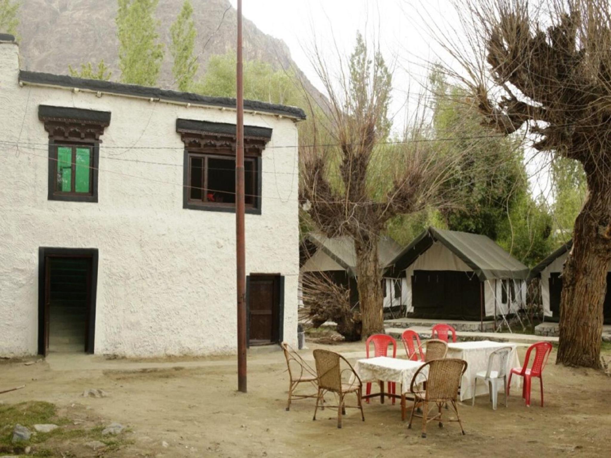 Photo 10
