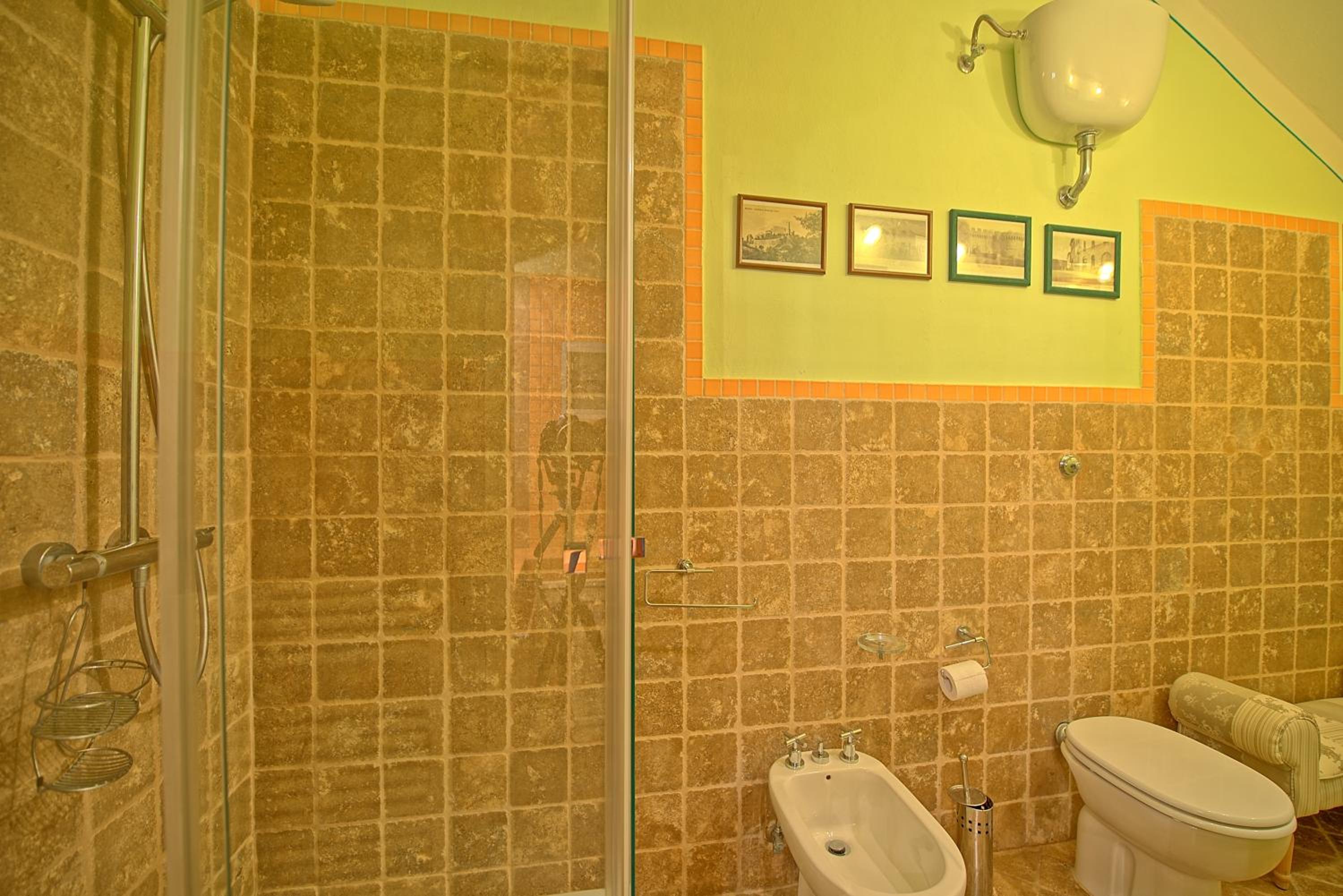 Photo 29