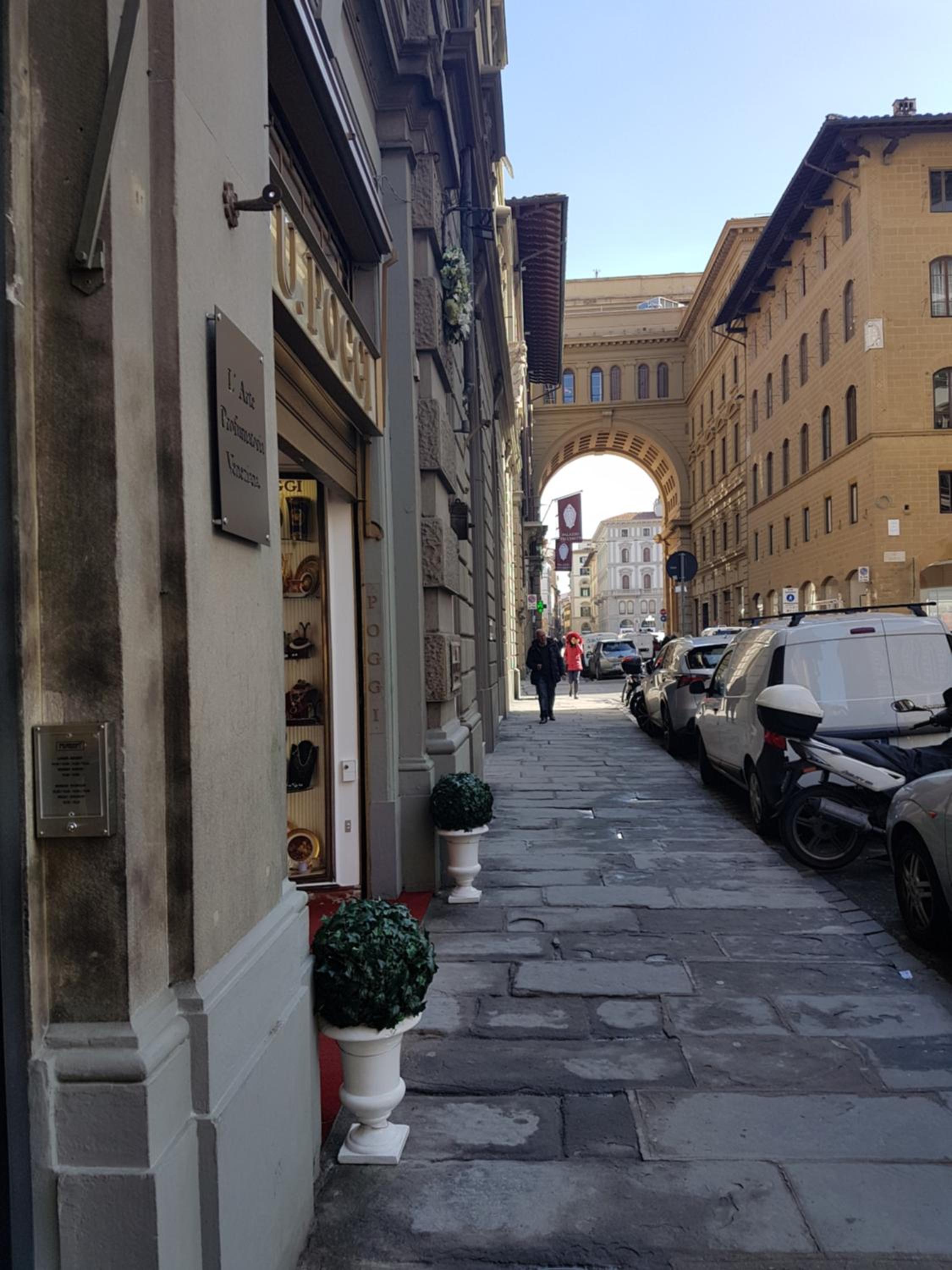 DUOMO LUXURY APARTMENT 
