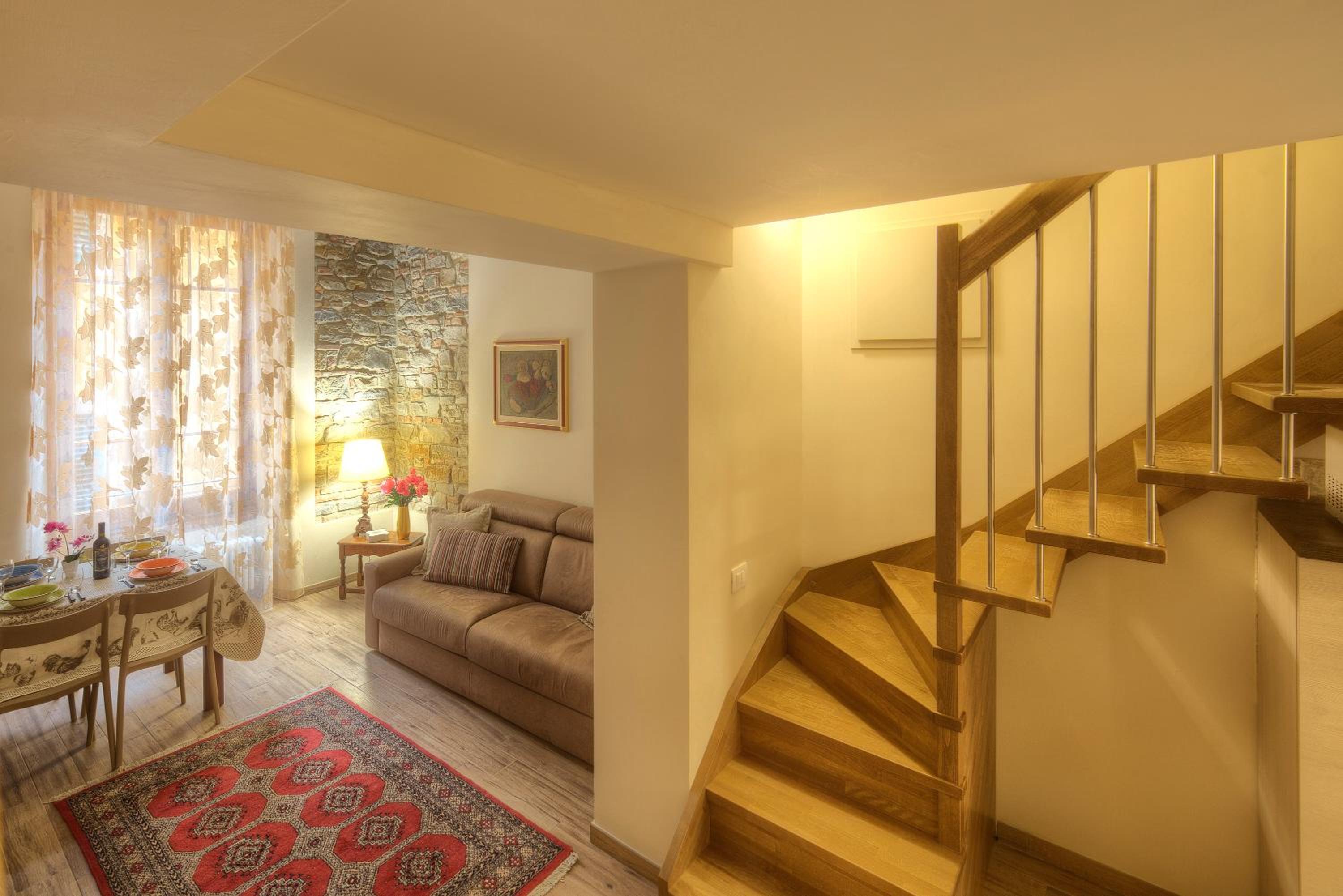 DUOMO LUXURY APARTMENT 